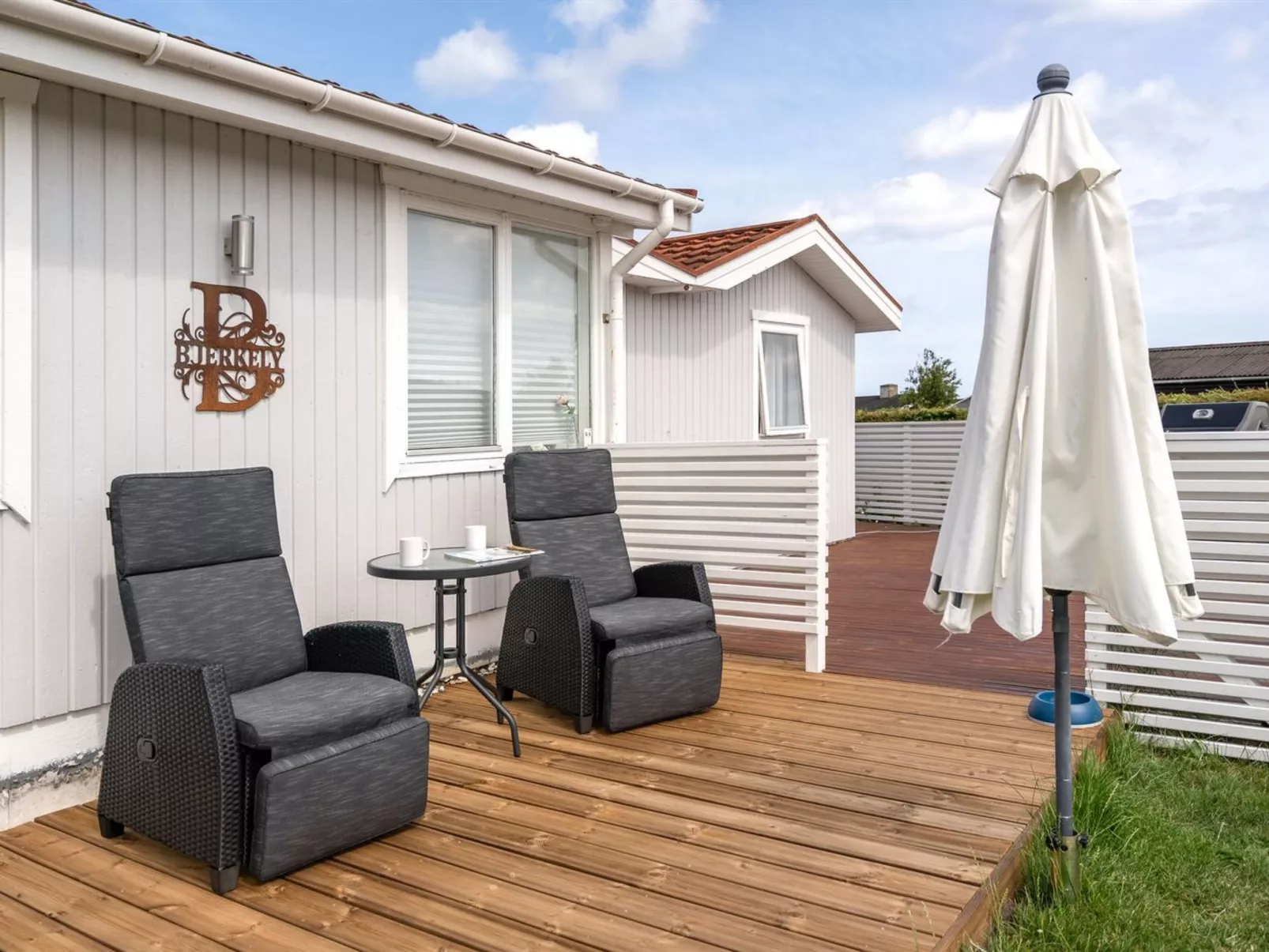 "Dragan" - 250m from the sea-Outside