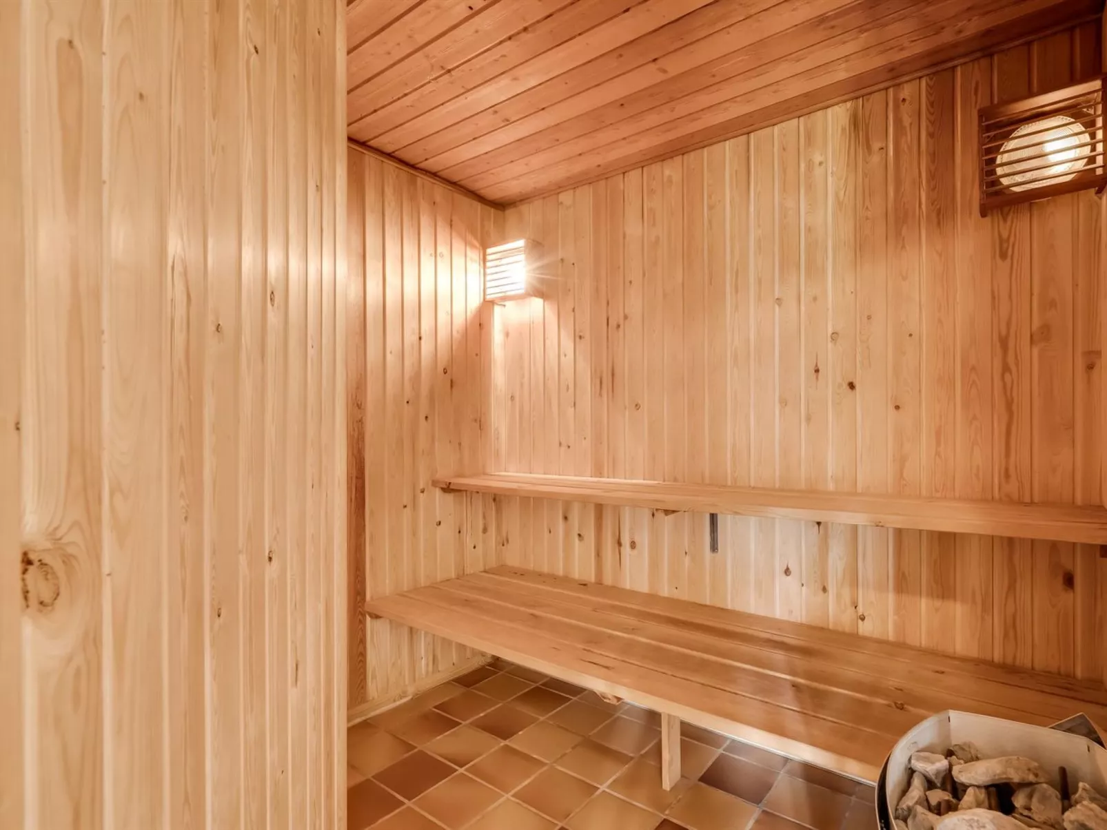 "Aisling" - 700m from the sea-Dedans