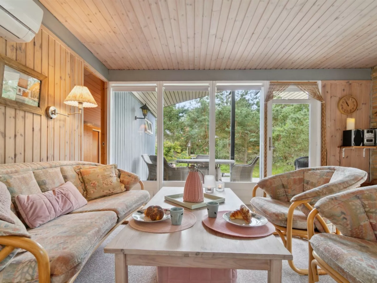 "Sunita" - 300m from the sea-Inside