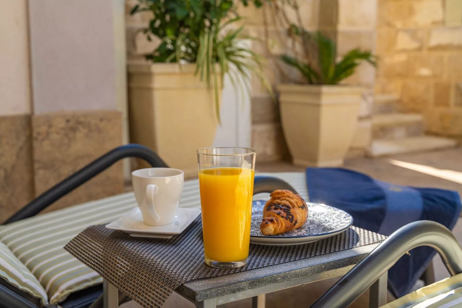 Apartments Aura - Comfort Studio Apartment 3 with shared swimming pool-Extérieur