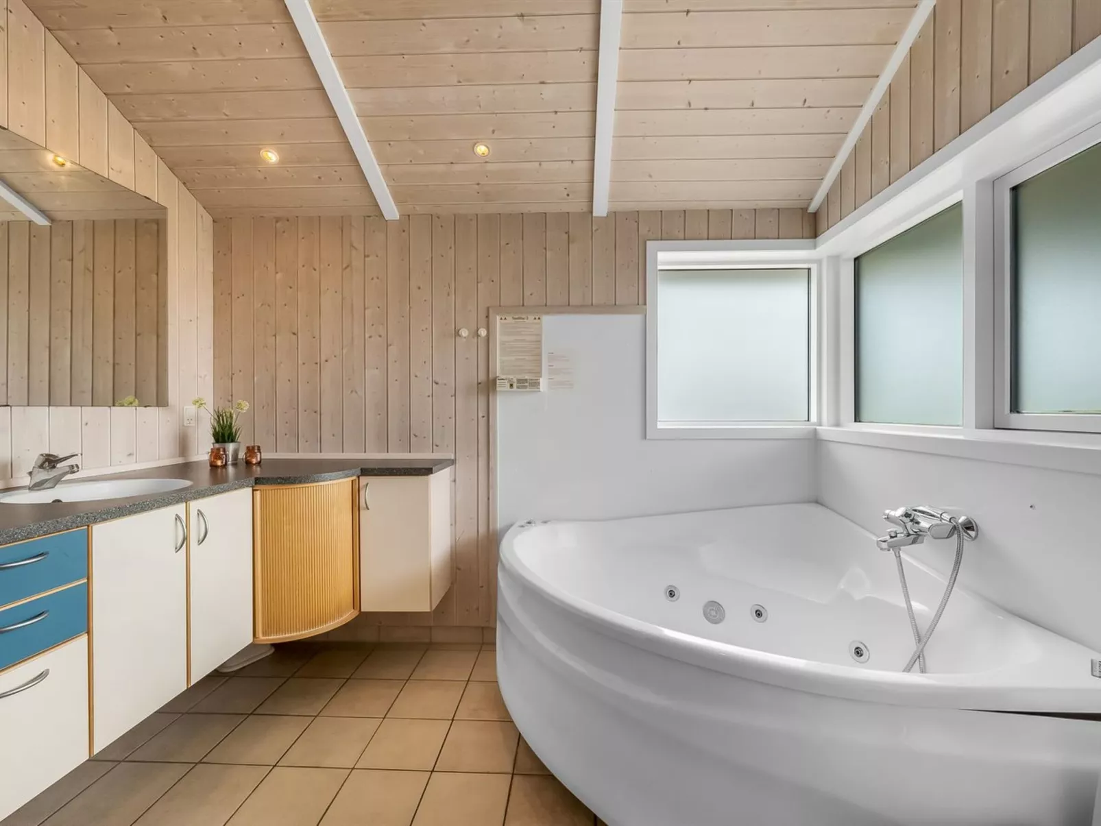 "Nermin" - 100m from the sea-Inside