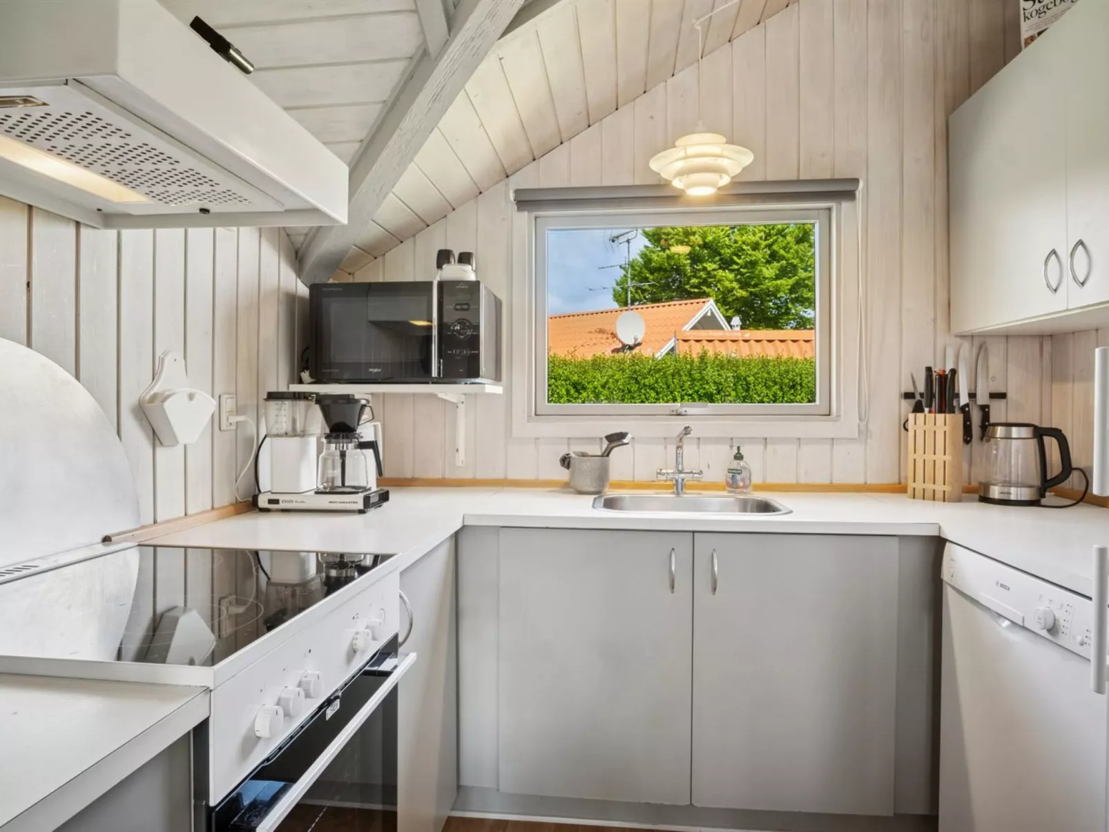 "Bessi" - 200m from the sea-Inside