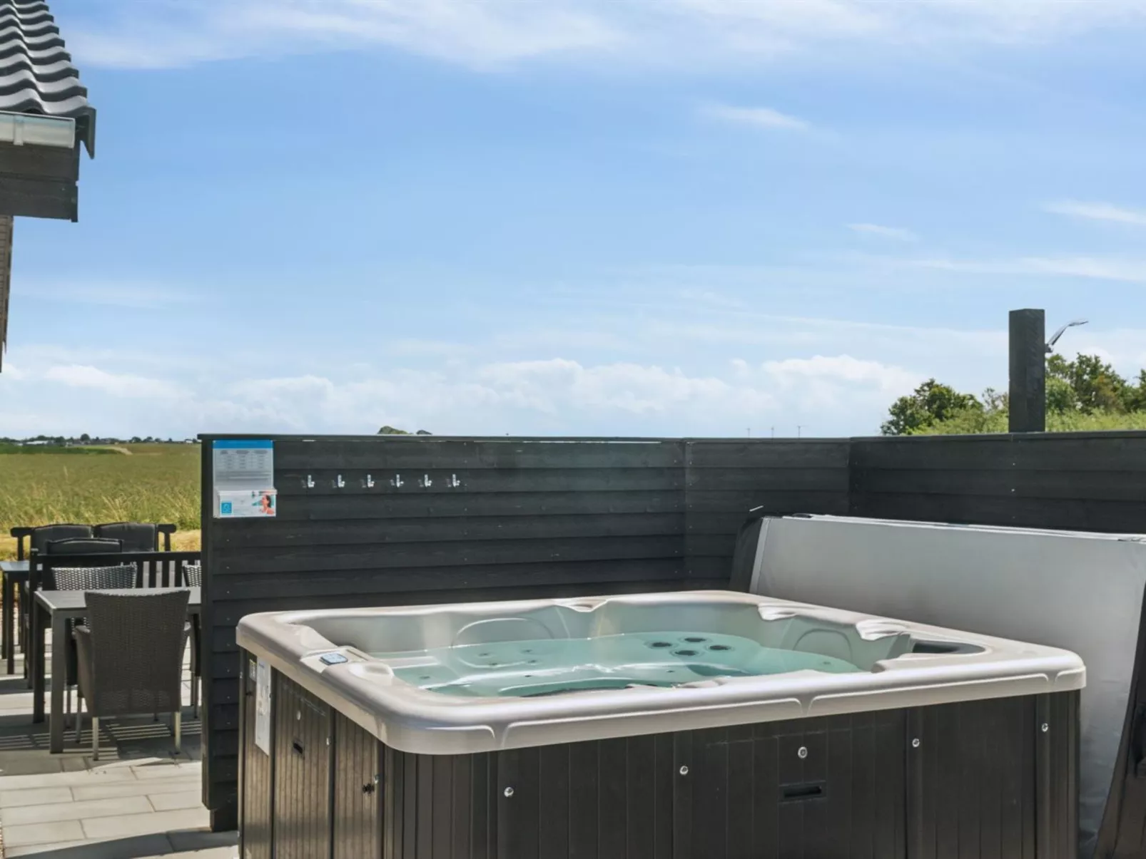 "Christian" - 600m from the sea-Inside