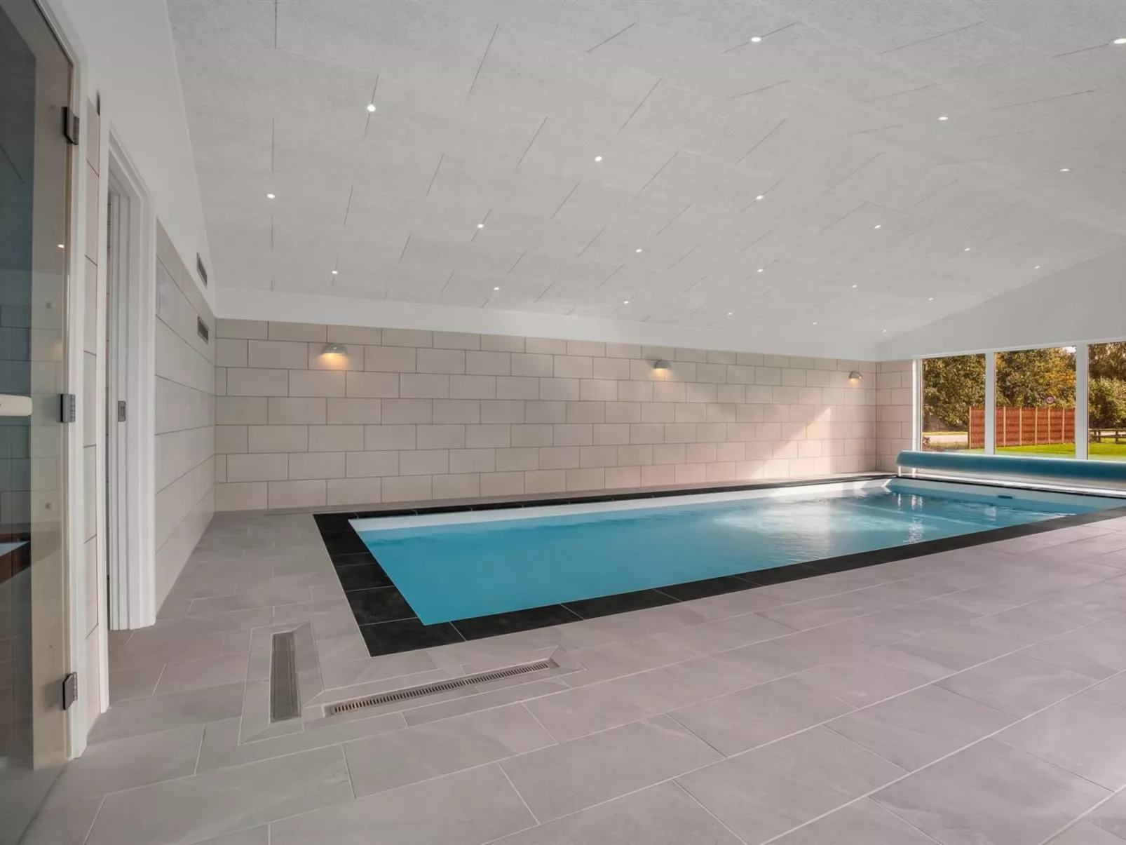 "Rajna" - 250m from the sea-Outside