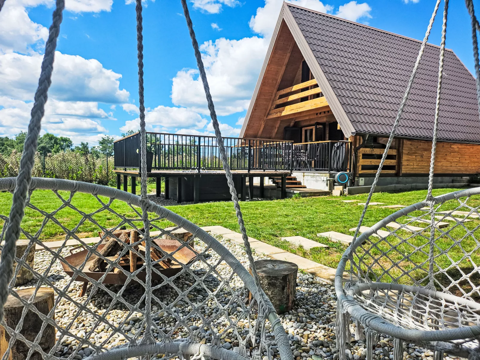 Tomina Koliba Lika-Dehors