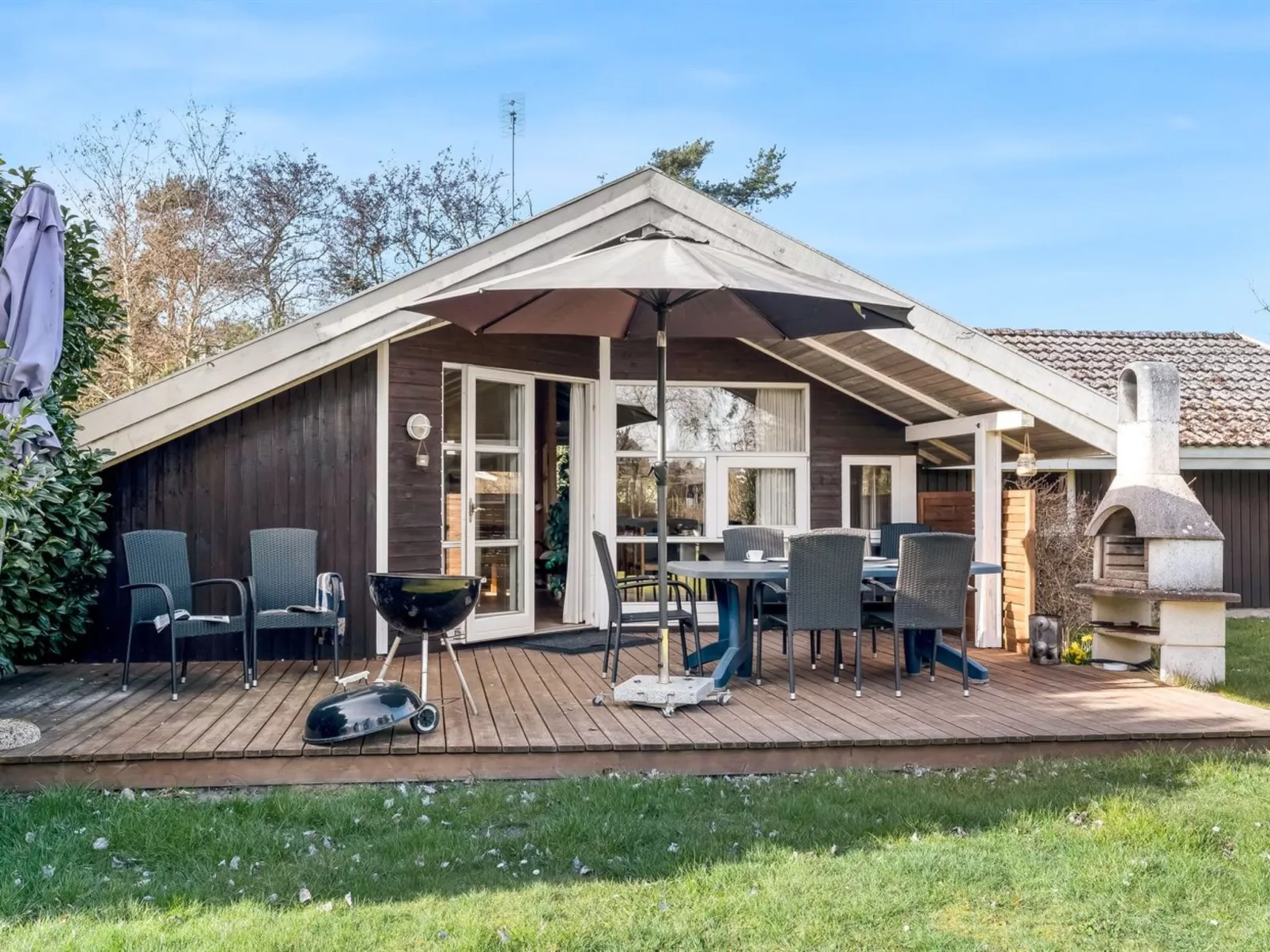 "Emili" - 300m from the sea-Draußen