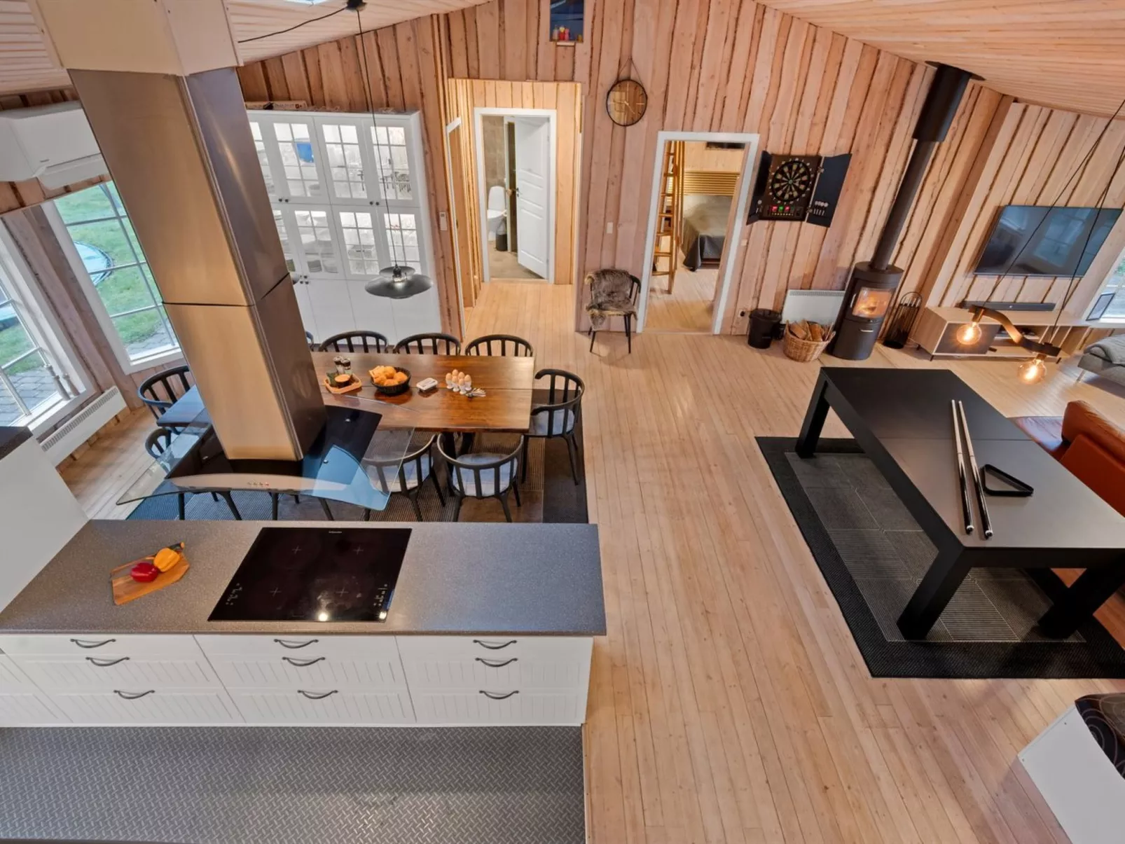 "Gunwald" - 1km to the fjord-Drinnen