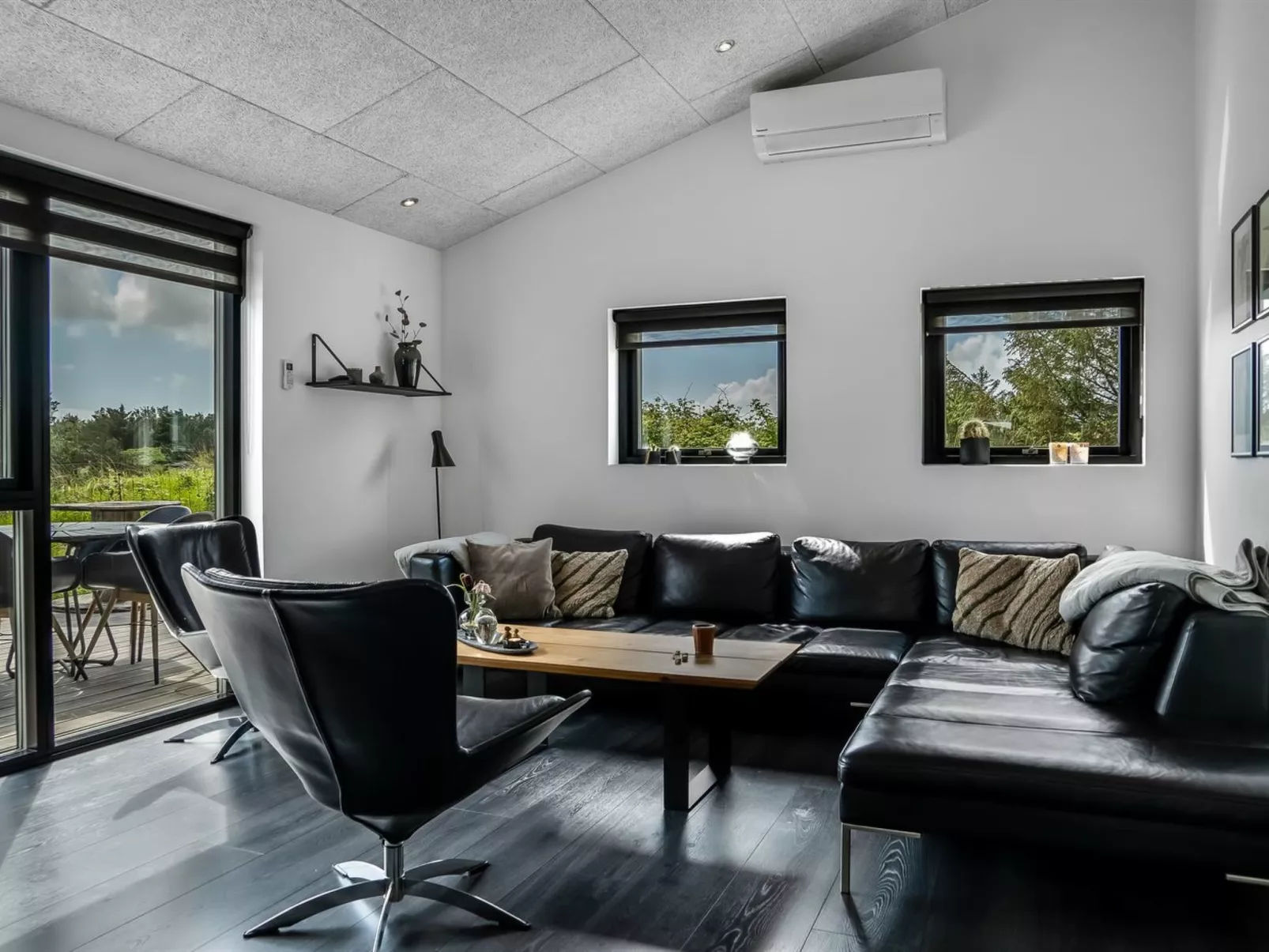 "Eriksine" - 750m from the sea-Dedans