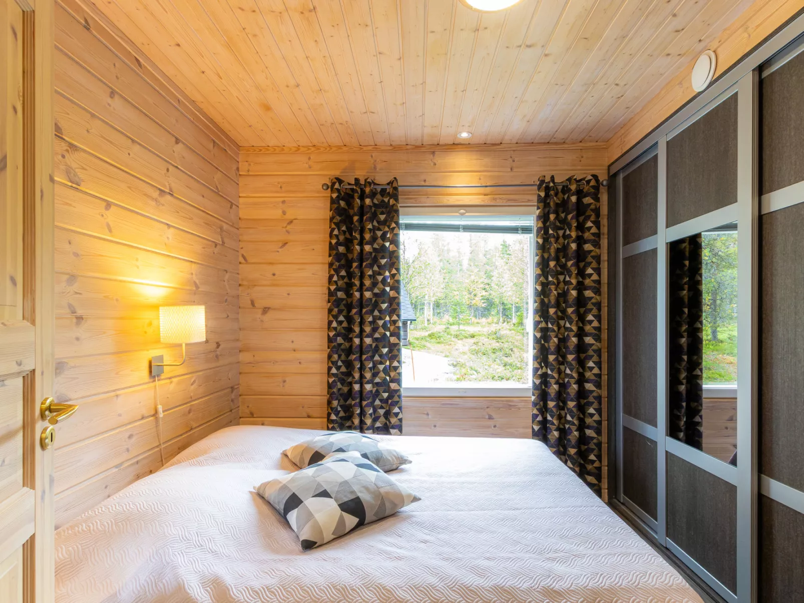 Päivänsäde 8 lapinkulta-Drinnen