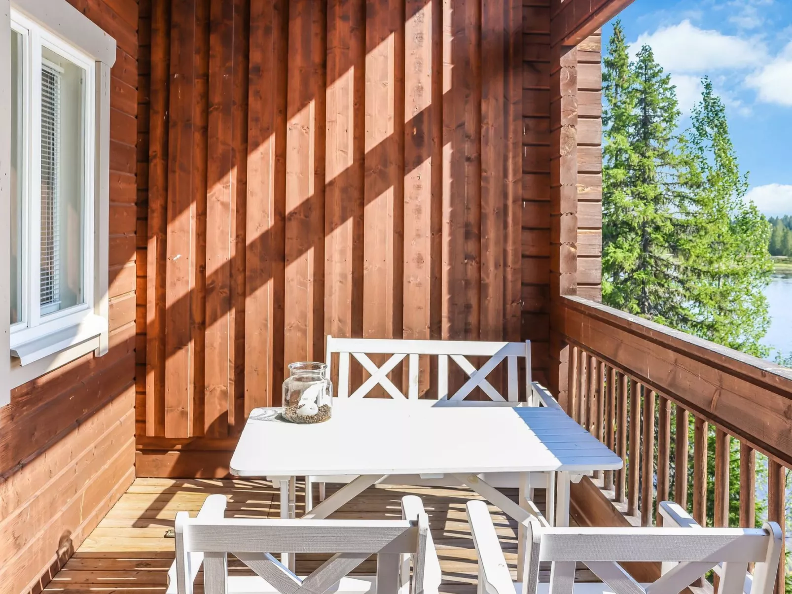 Uulanlinna b, paritalo-Dedans