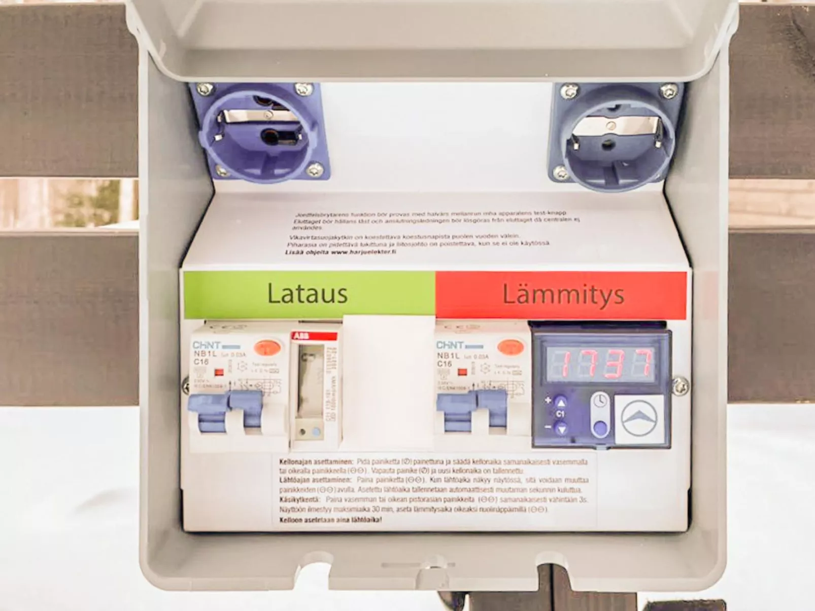 Hot pool cottage kesäranta-Dedans