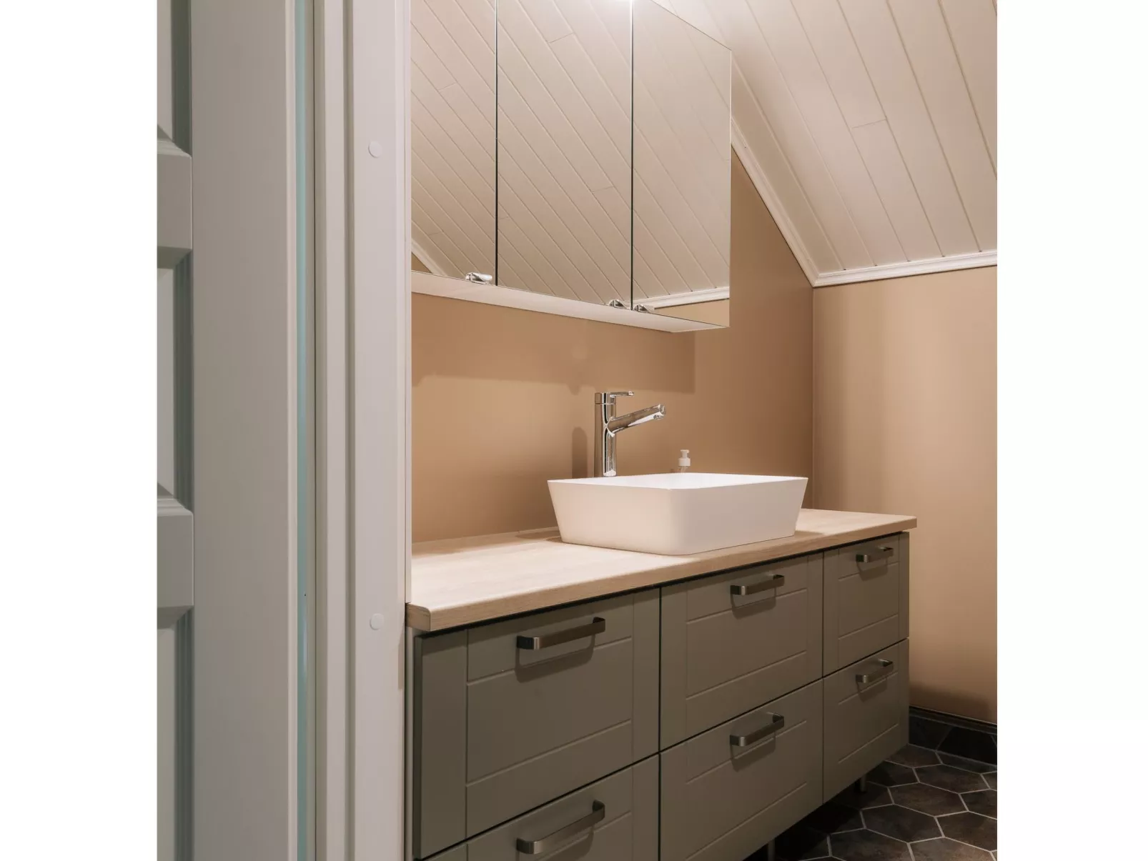 Maalaistalo sipilä-Inside