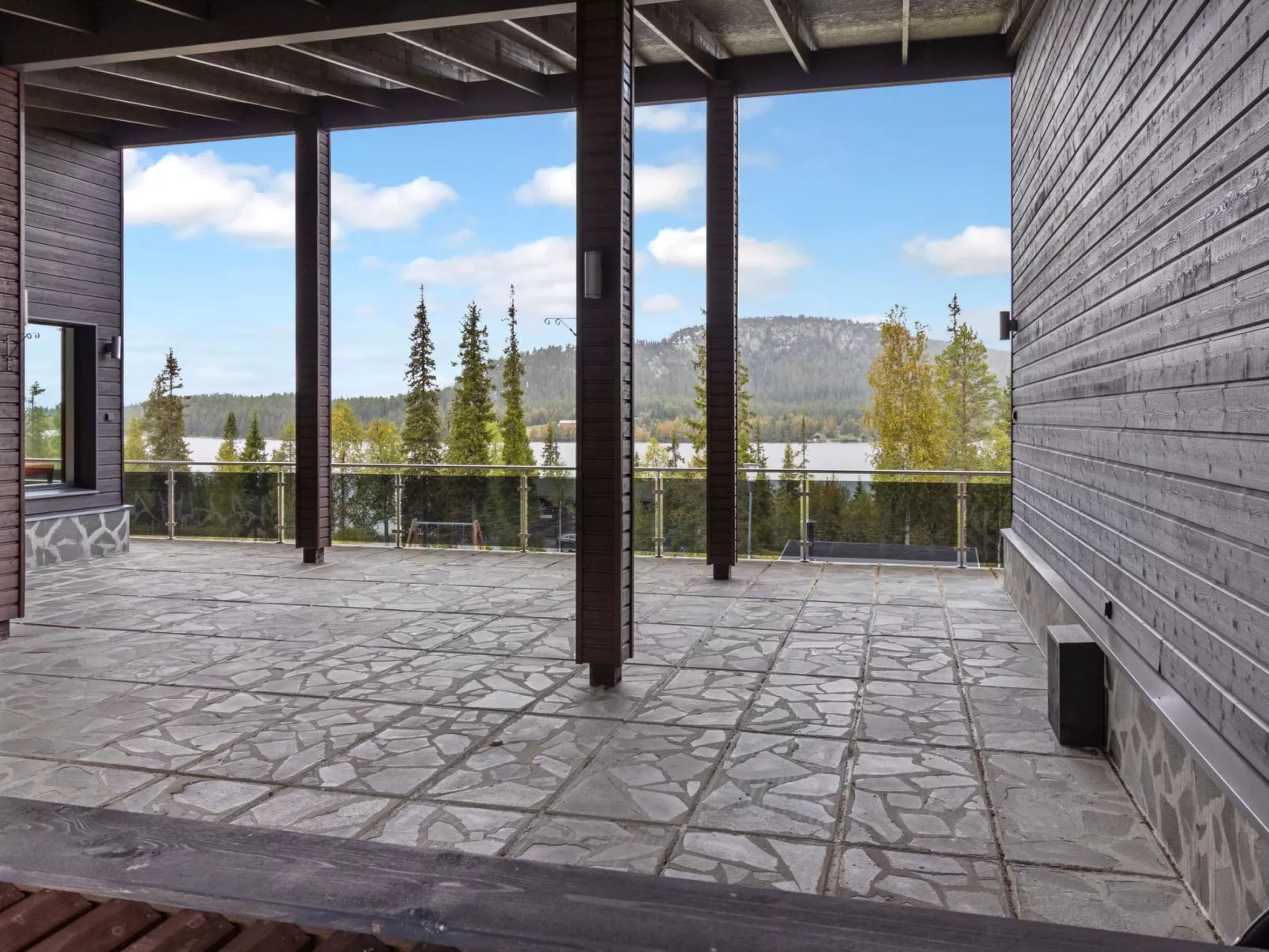 Holy lake chalet a-Drinnen