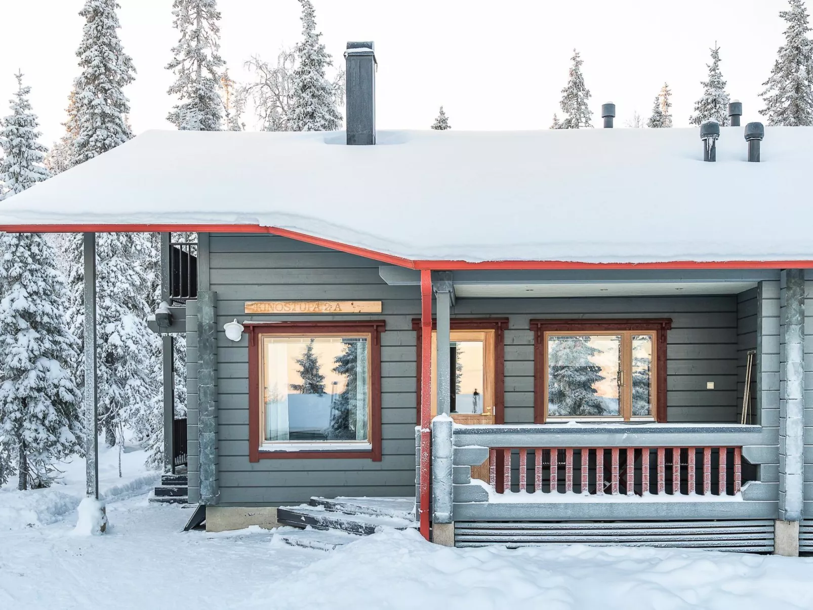 Kinostupa 2a (15-16)-Inside