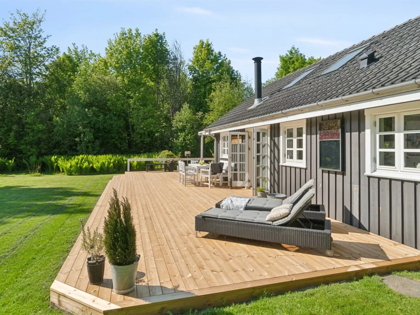 "Veljan" - 1.2km from the sea-Draußen