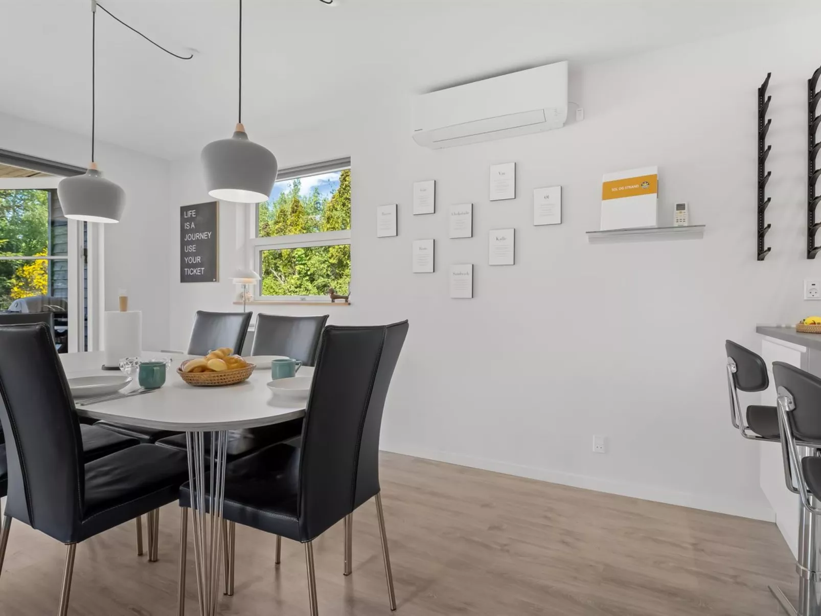 "Agneta" - 1km from the sea-Drinnen