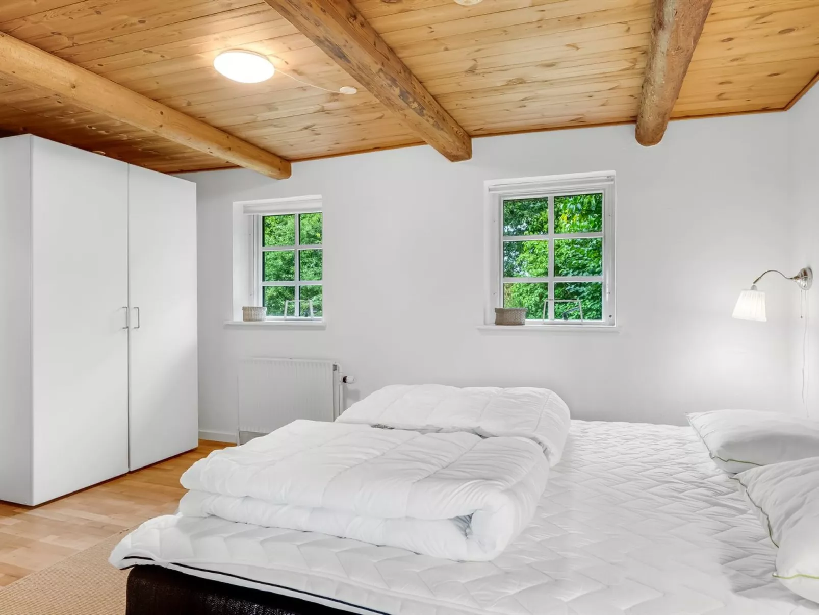 "Åsta" - 400m to the fjord-Inside