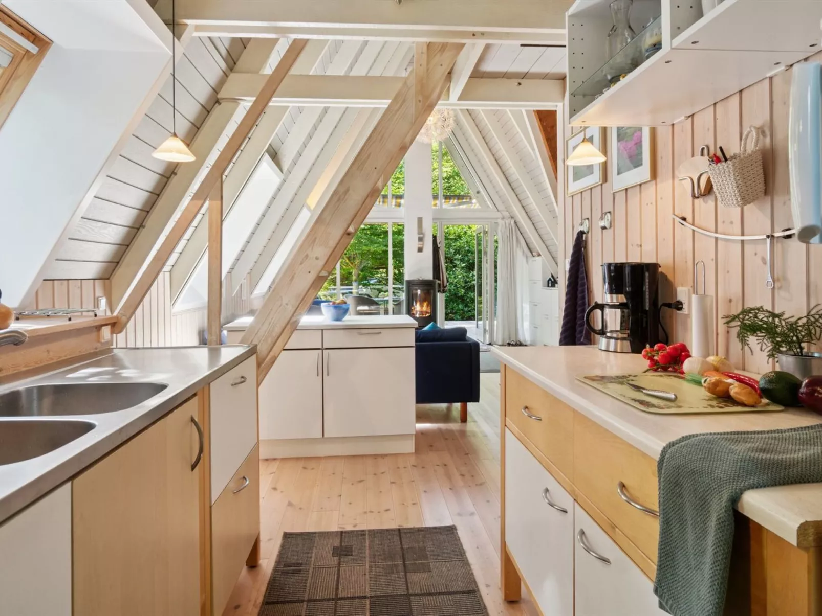 "Thrond" - 500m from the sea-Inside