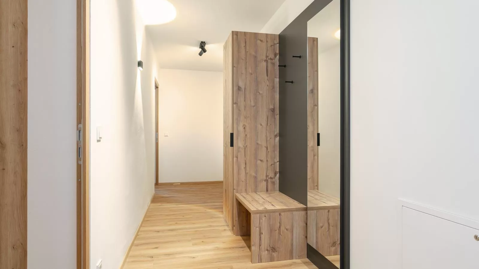 Hopfgarten Alpin Living Top 3 und 4-Flur