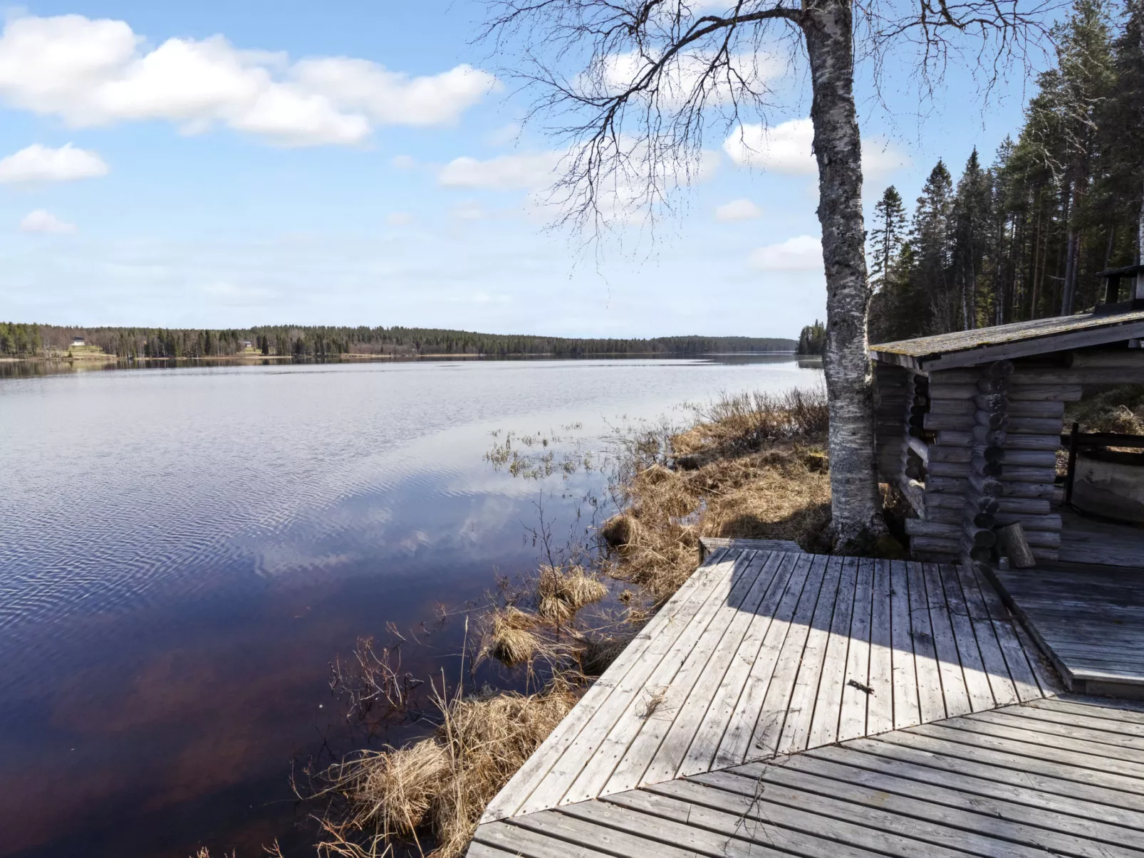 Lumikenttien kutsu-Drinnen