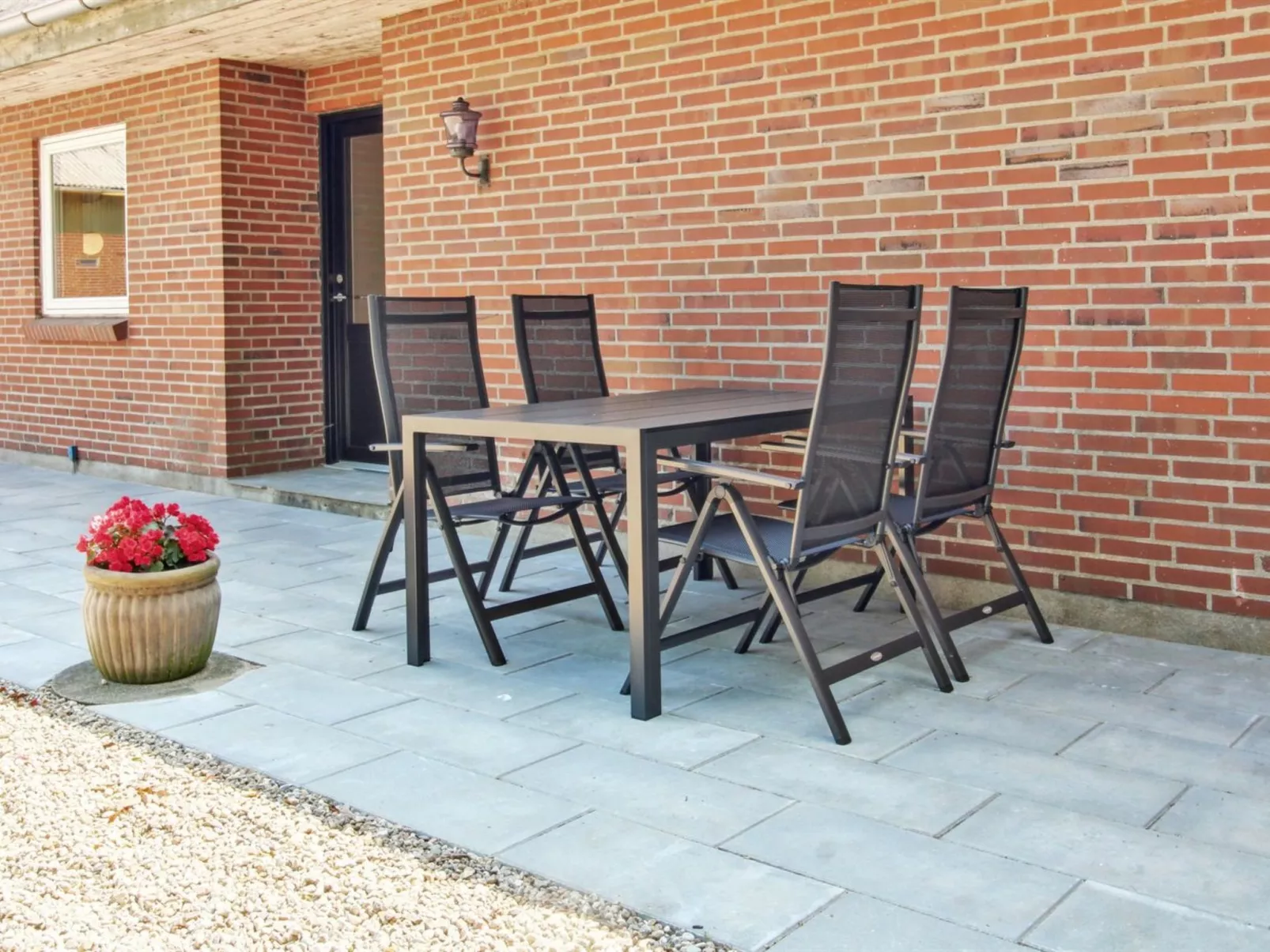 "Drine" - 19km from the sea-Outside