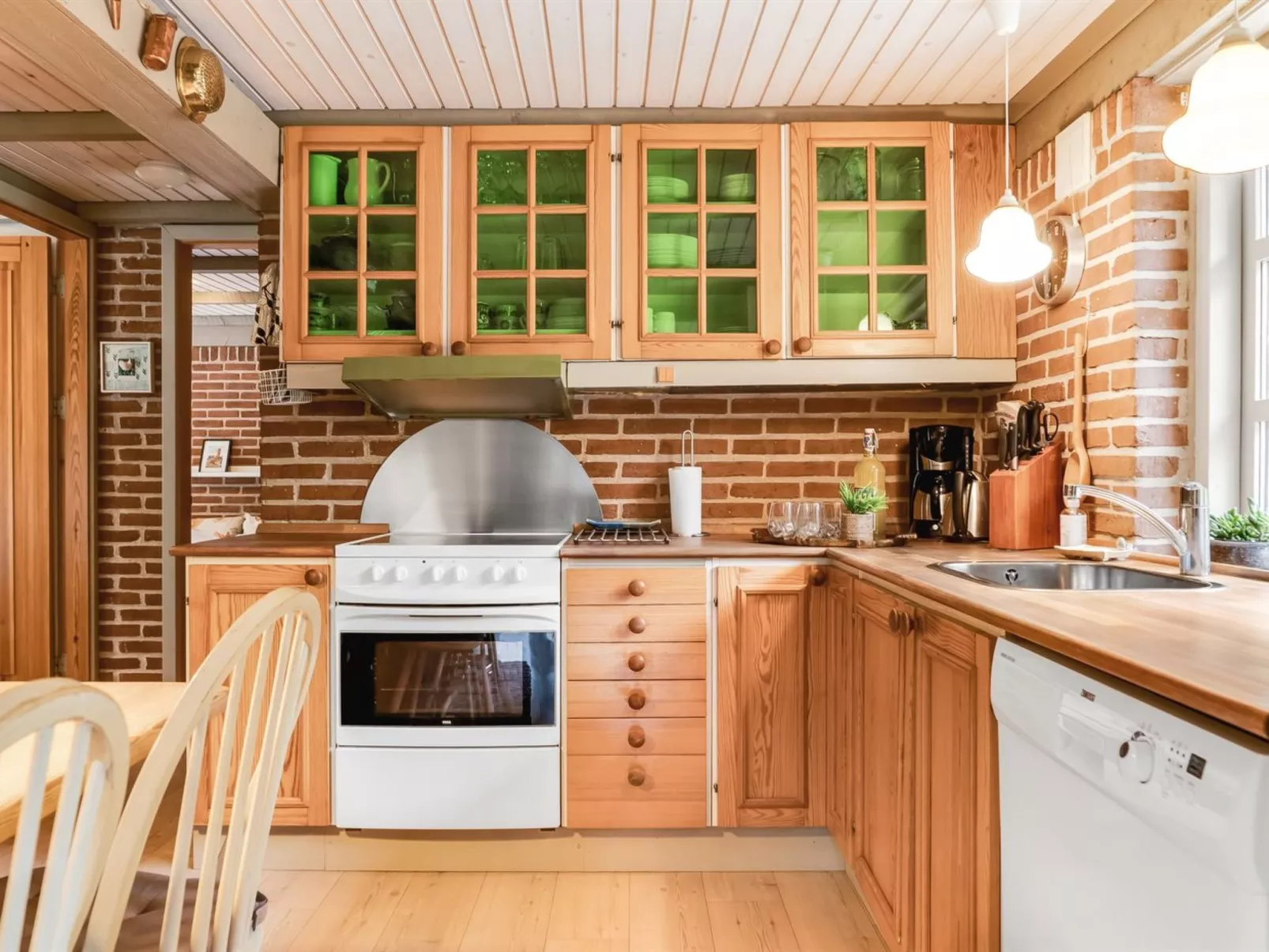 "Hilaria" - 2.1km from the sea-Drinnen