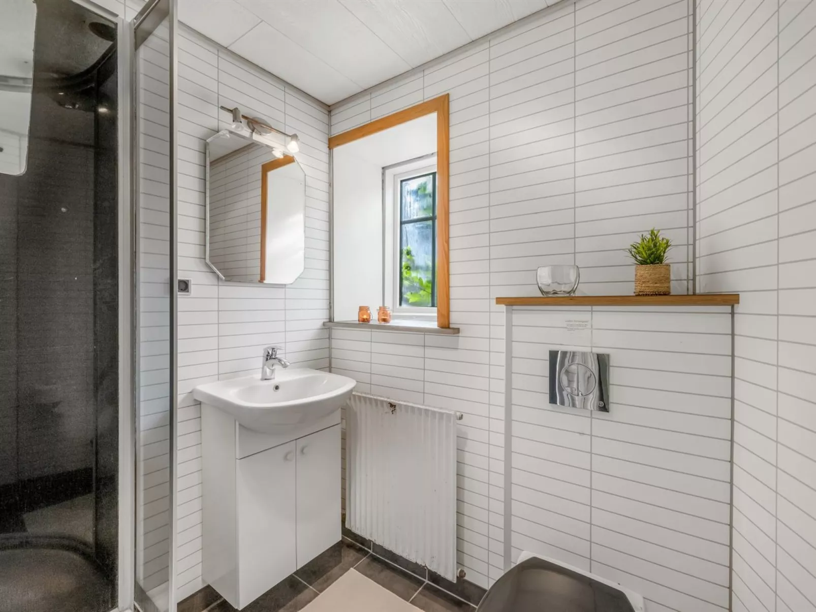 "Ødmar" - 4km to the fjord-Inside