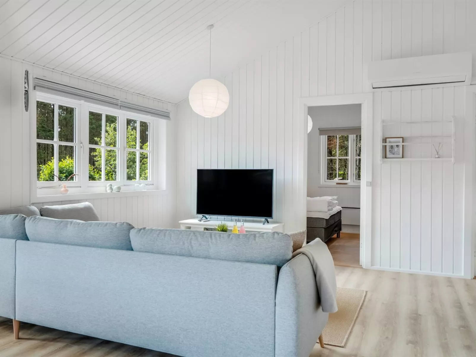 "Thorgny" - 350m to the fjord-Dedans