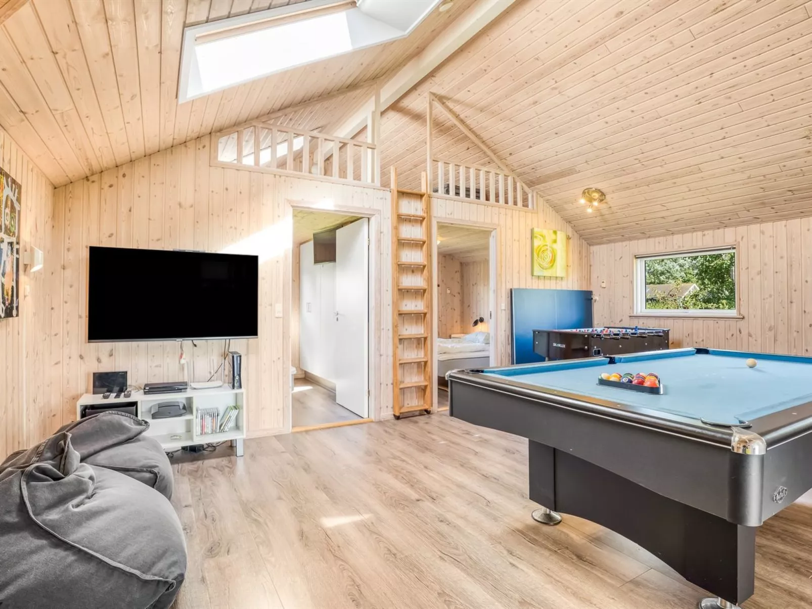 "Jurgis" - 900m from the sea-Inside