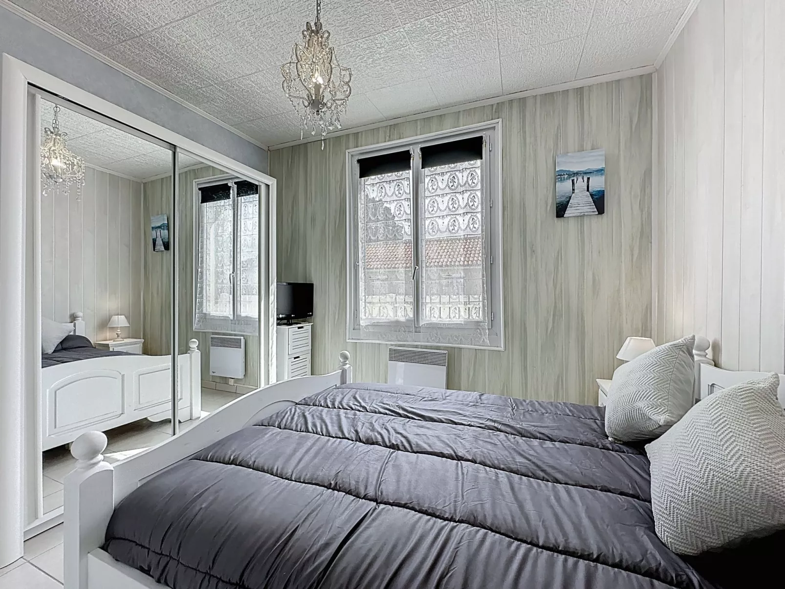 Les Coquillages-Inside