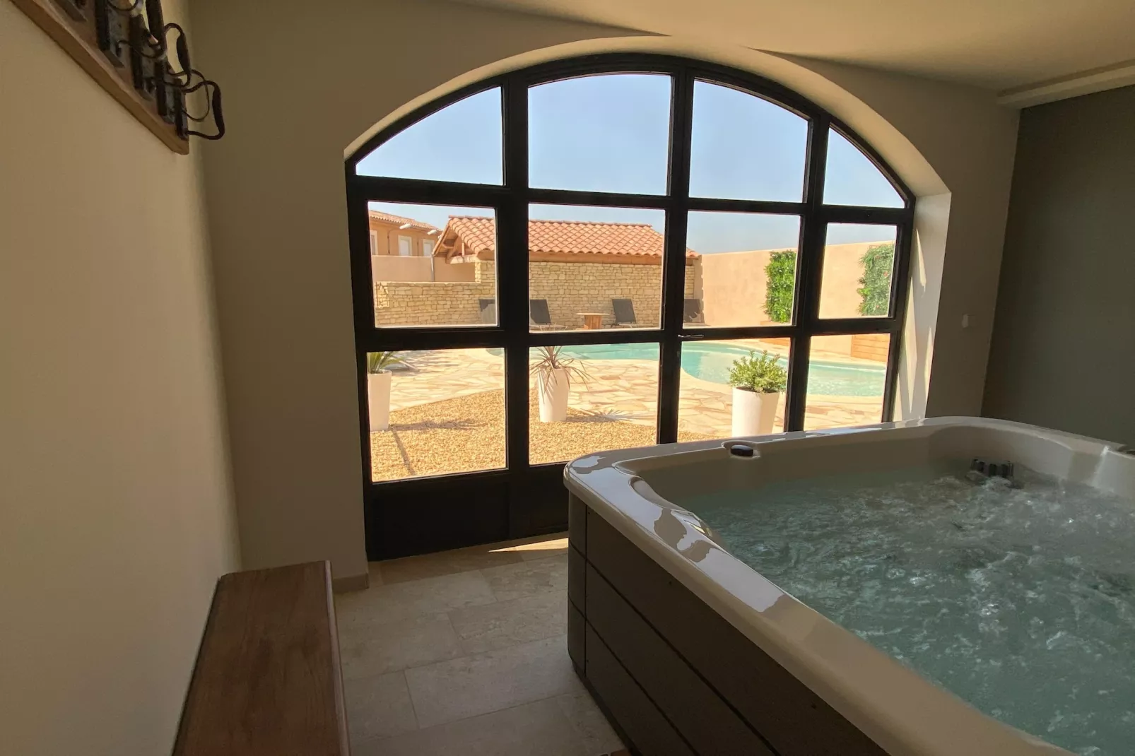 Le Mas d'à côté-Ambiente