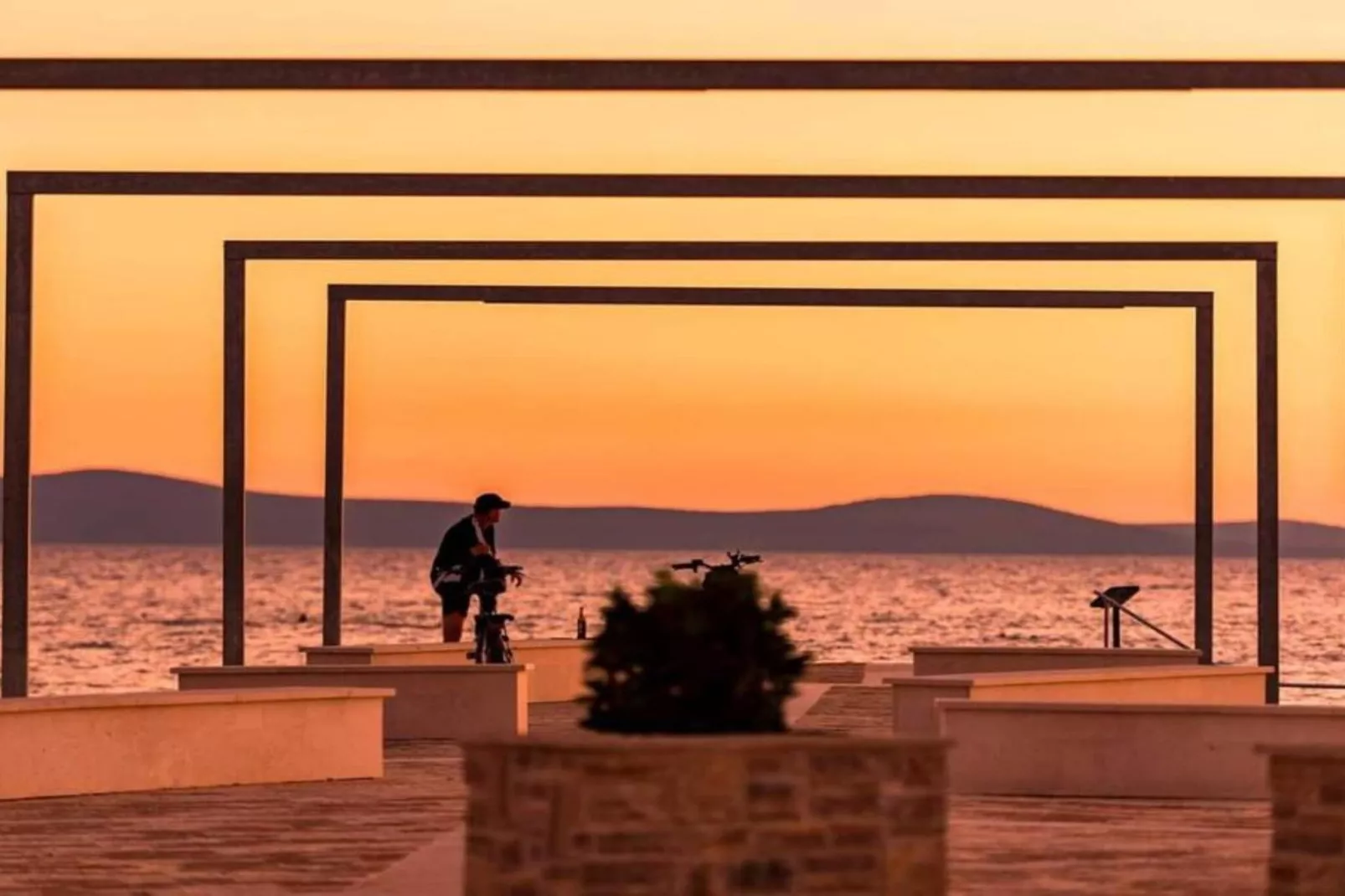 Two Bedroom Apartment With Private Pool-Vue