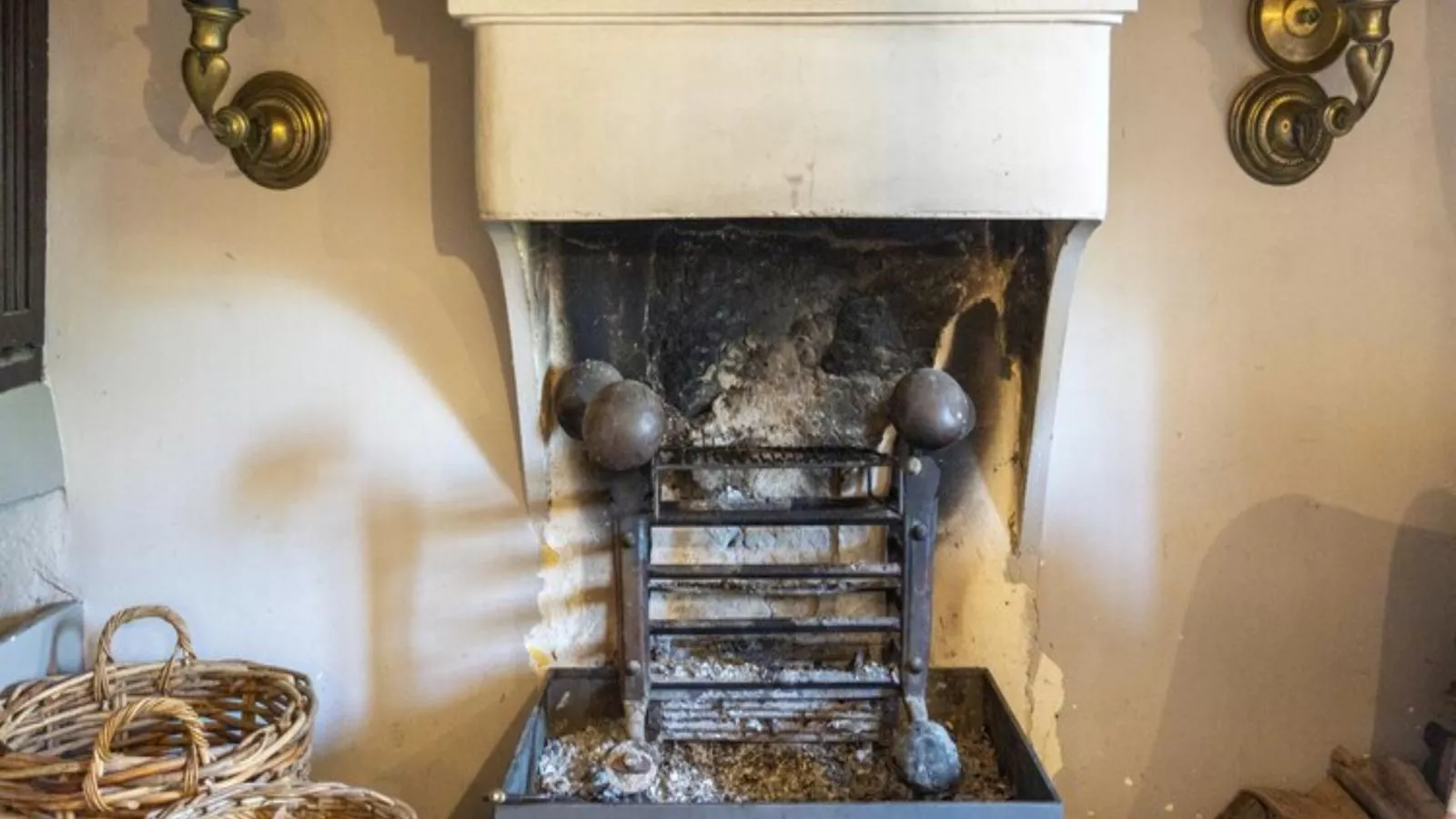 Grenadiers-Dining room