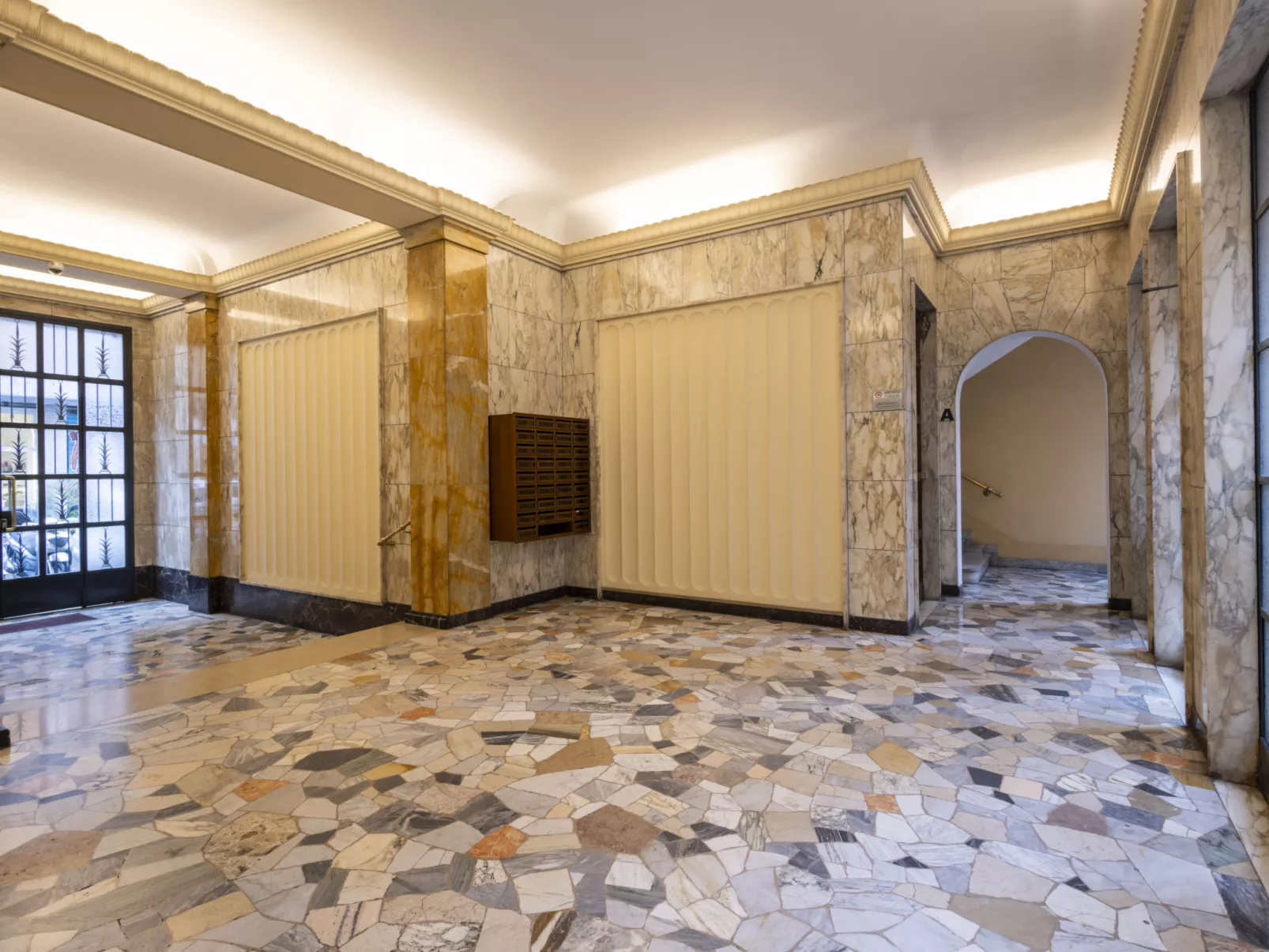 Volta Brera Flat-Dedans