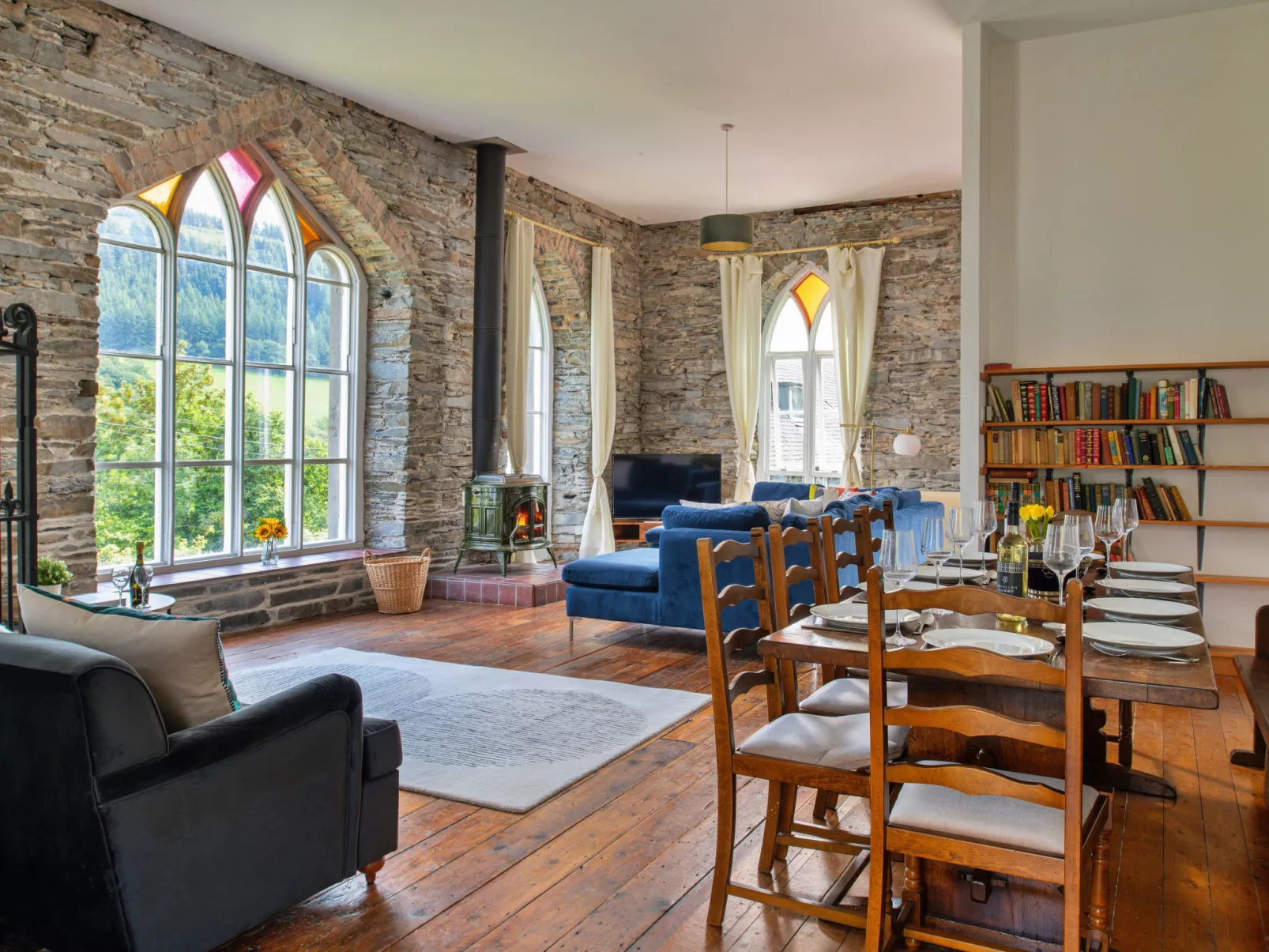 The Old Wesleyan Chapel-Dedans