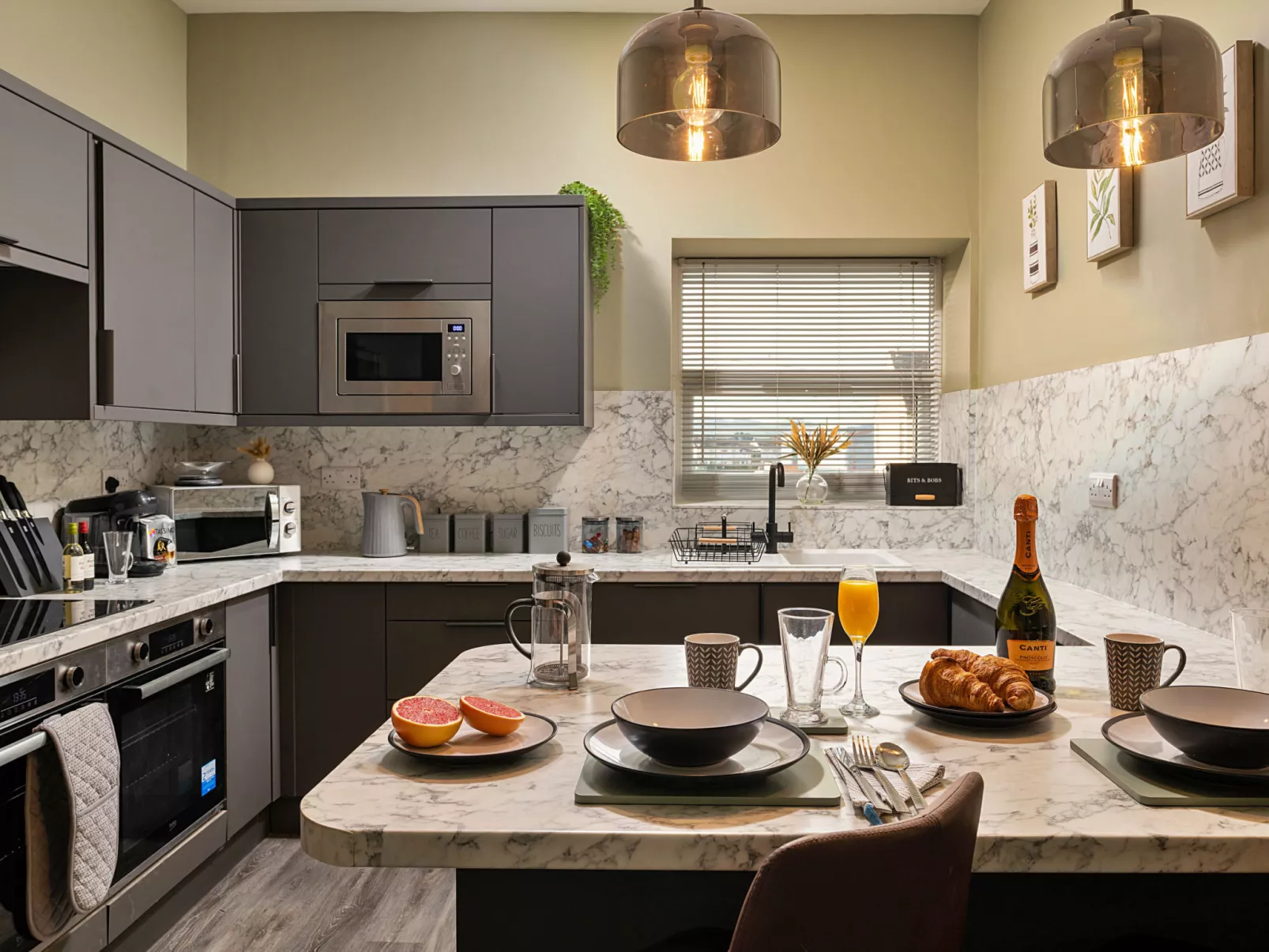 Peace Retreats Penthouse-Dedans