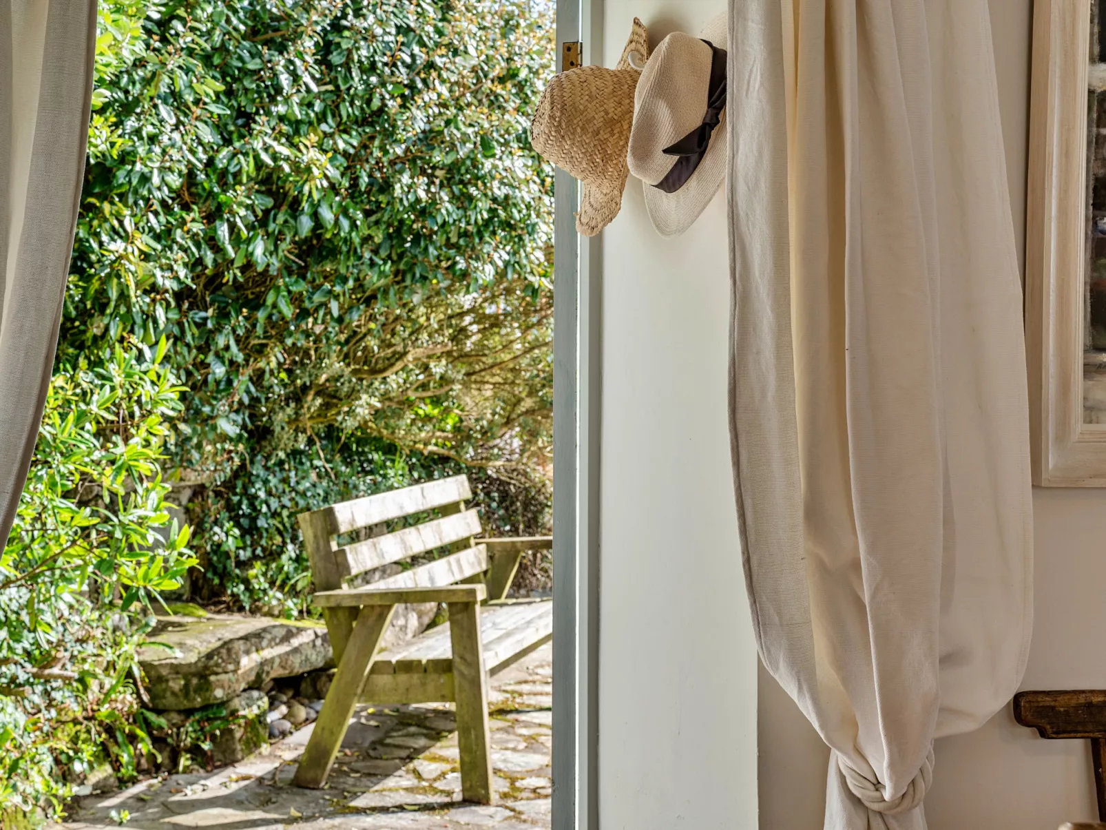 Lesceave Cottage-Dehors