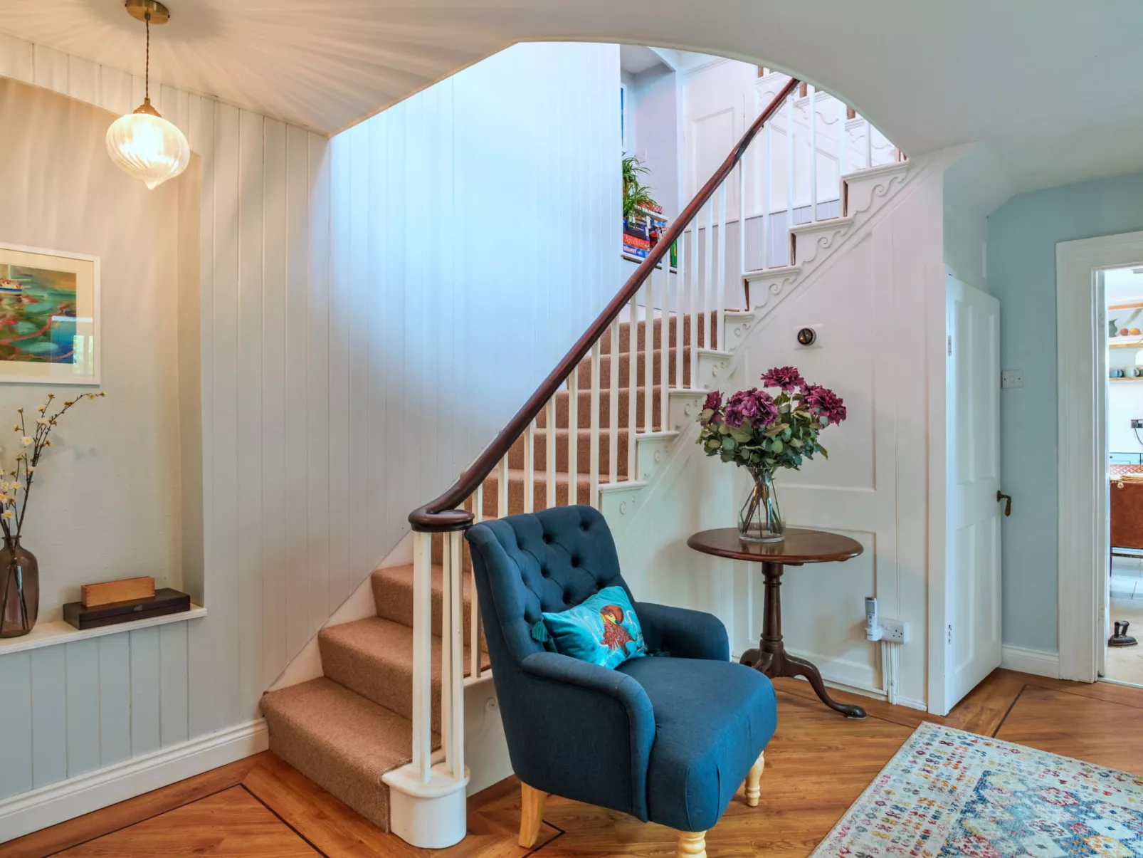 Hillside House-Drinnen