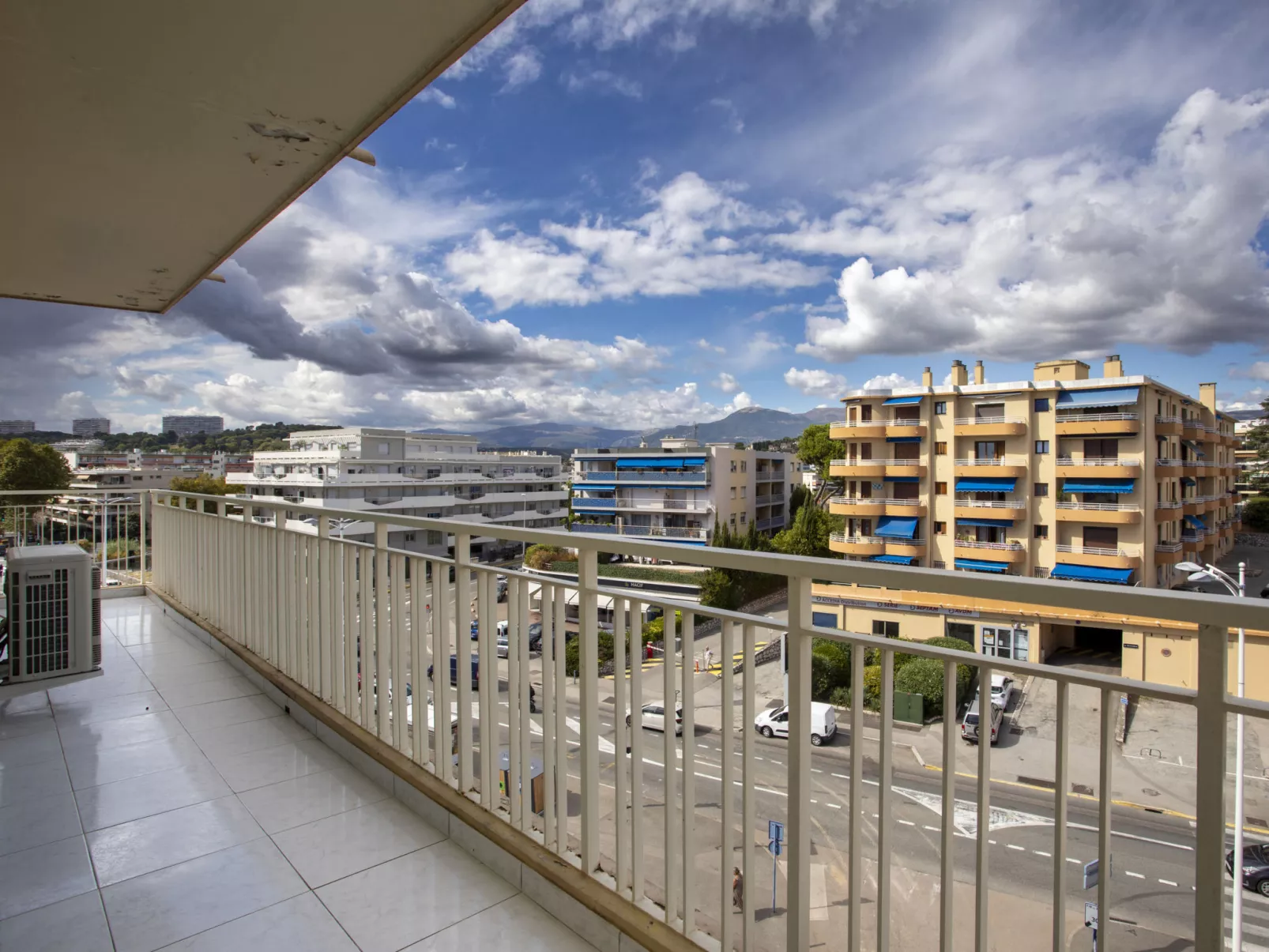 Azur Paradis-Draußen