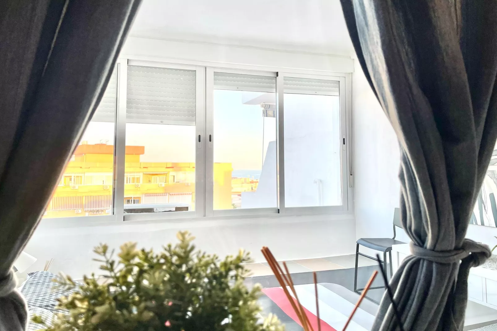 Ambiente Playa Torremolinos-View in summer