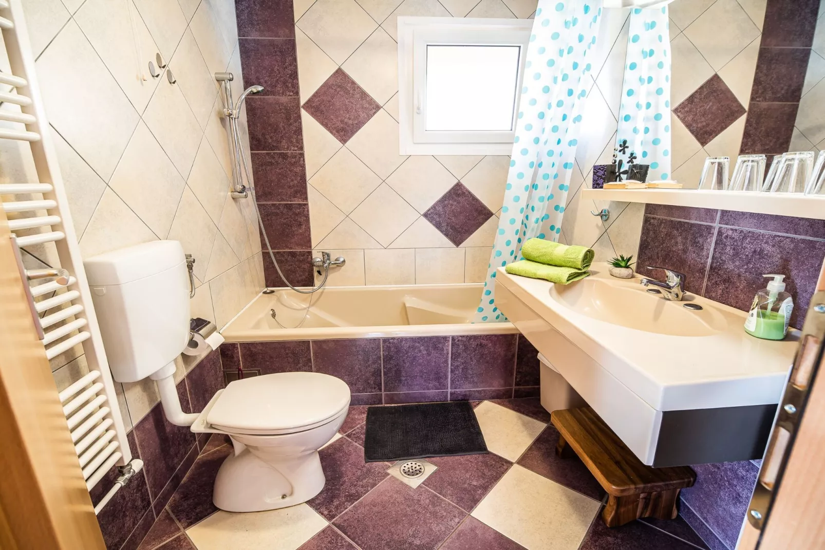 Holiday Home Slap with Sauna and BBQ - Two Bedroom Holiday Home-Bathroom