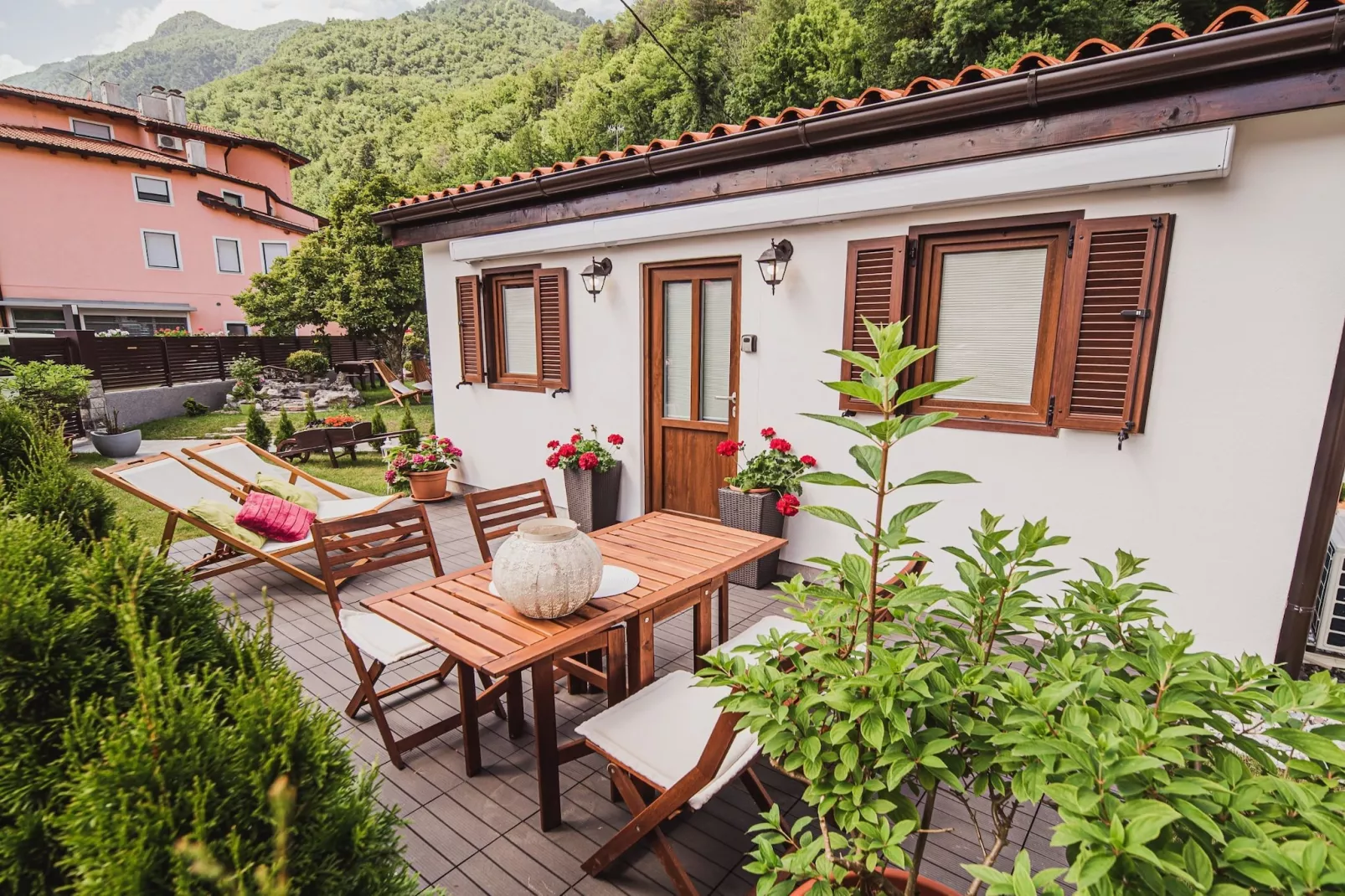 Enchanting Rural Apartment with Terrace - Studio Apartment with Terrace-Outdoor
