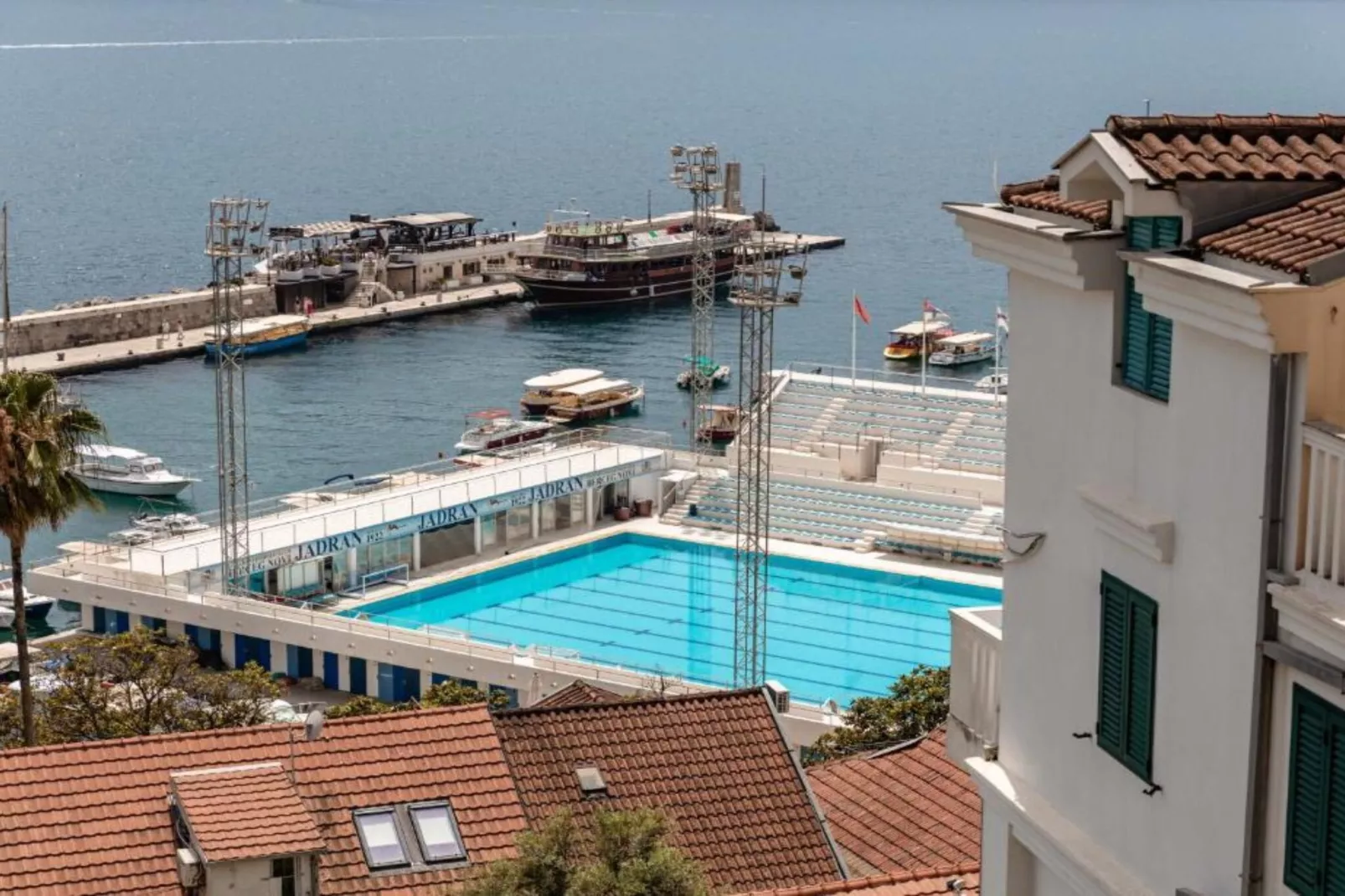 Elegant Apartment with Stunning Boka Bay Panorama - Two Bedroom Apartment-Extérieur