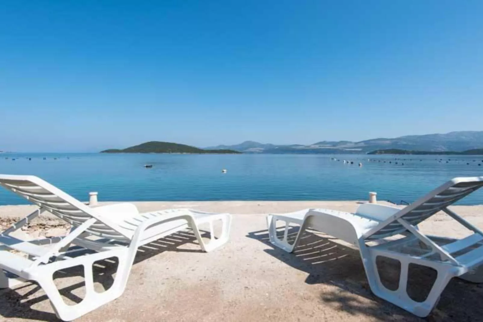 Spacious and Cozy Seafront Apartments - Two Bedroom Apartment  with Terrace and Sea View-Outdoor