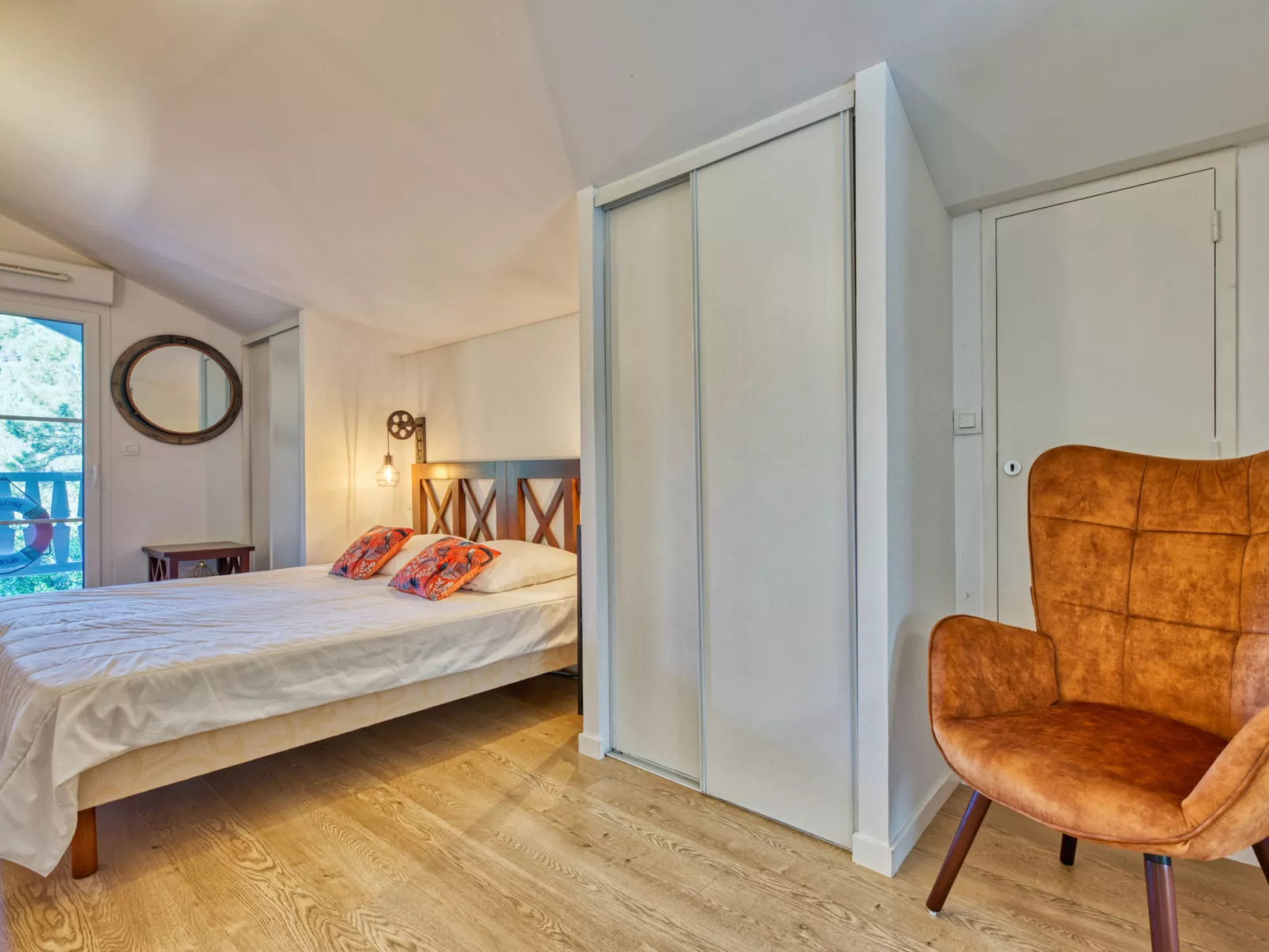 Atlantic Green-Inside