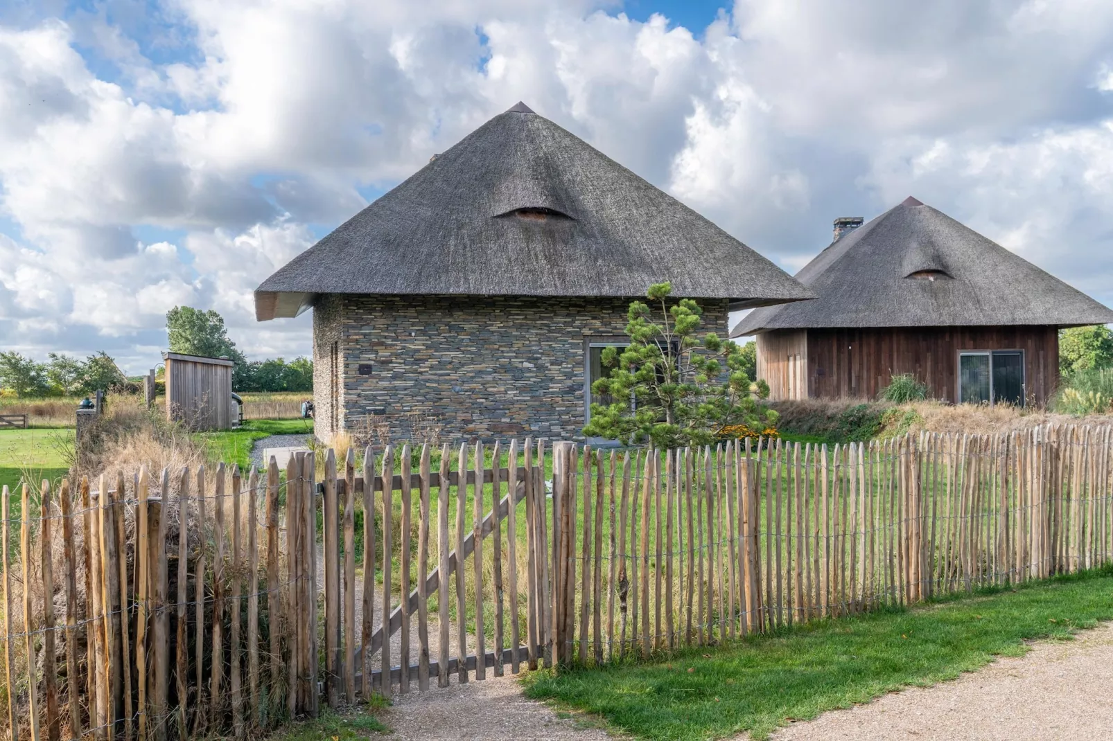 Villa Buytenplaats 189-Exterior in summer