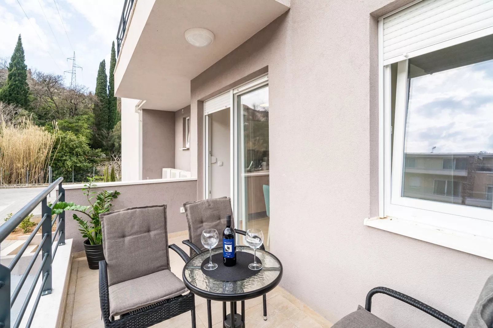 Apartment Zoric - Two Bedroom Apartment with Balcony-Terrace balcony