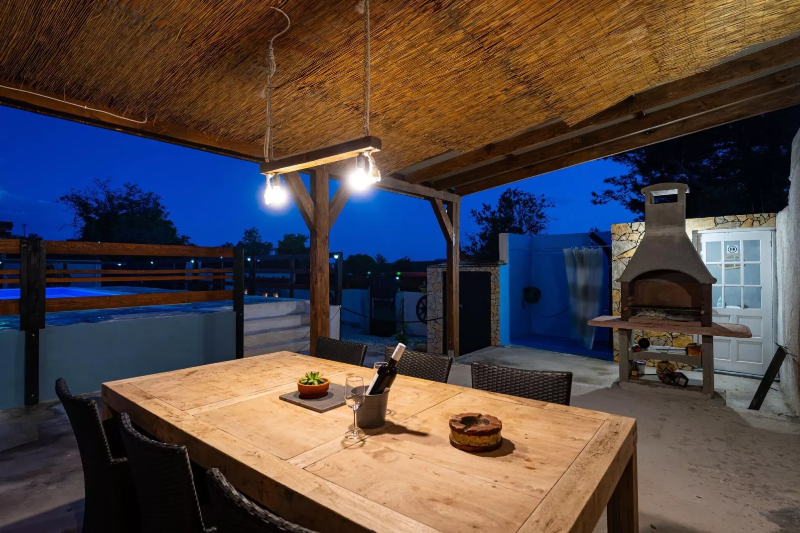 Holiday home Burgija-équipements