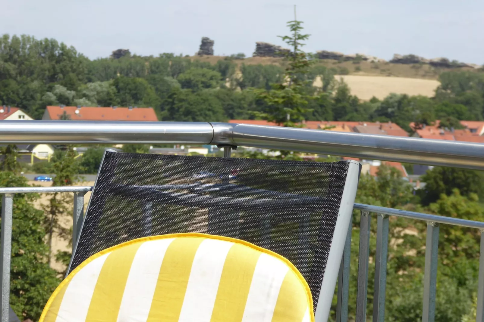 Teufelsmauerblick-Gardens in summer