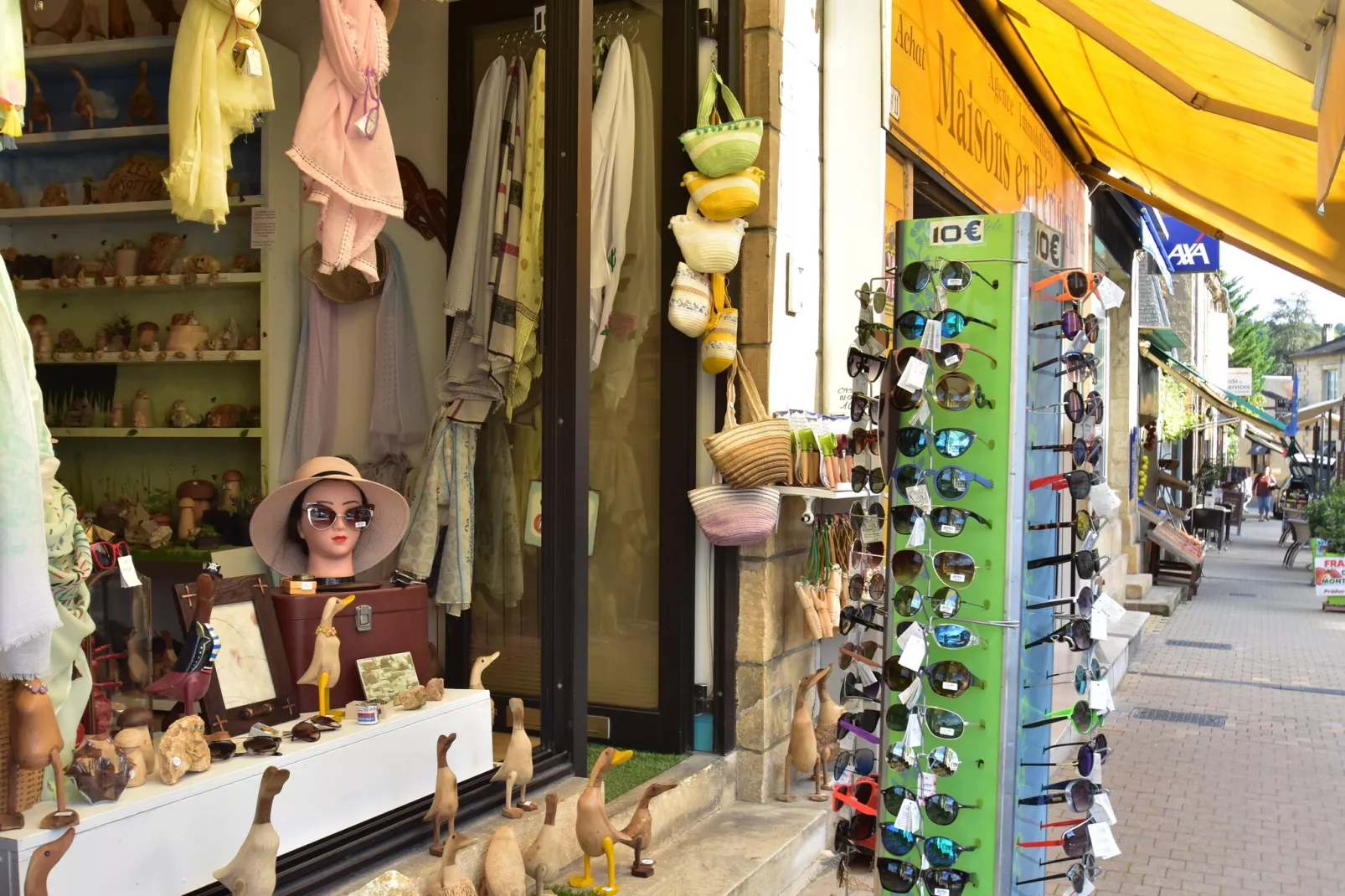 Maison de vacances Besse Les Vitarelles 6p-Areas within 20km in summer